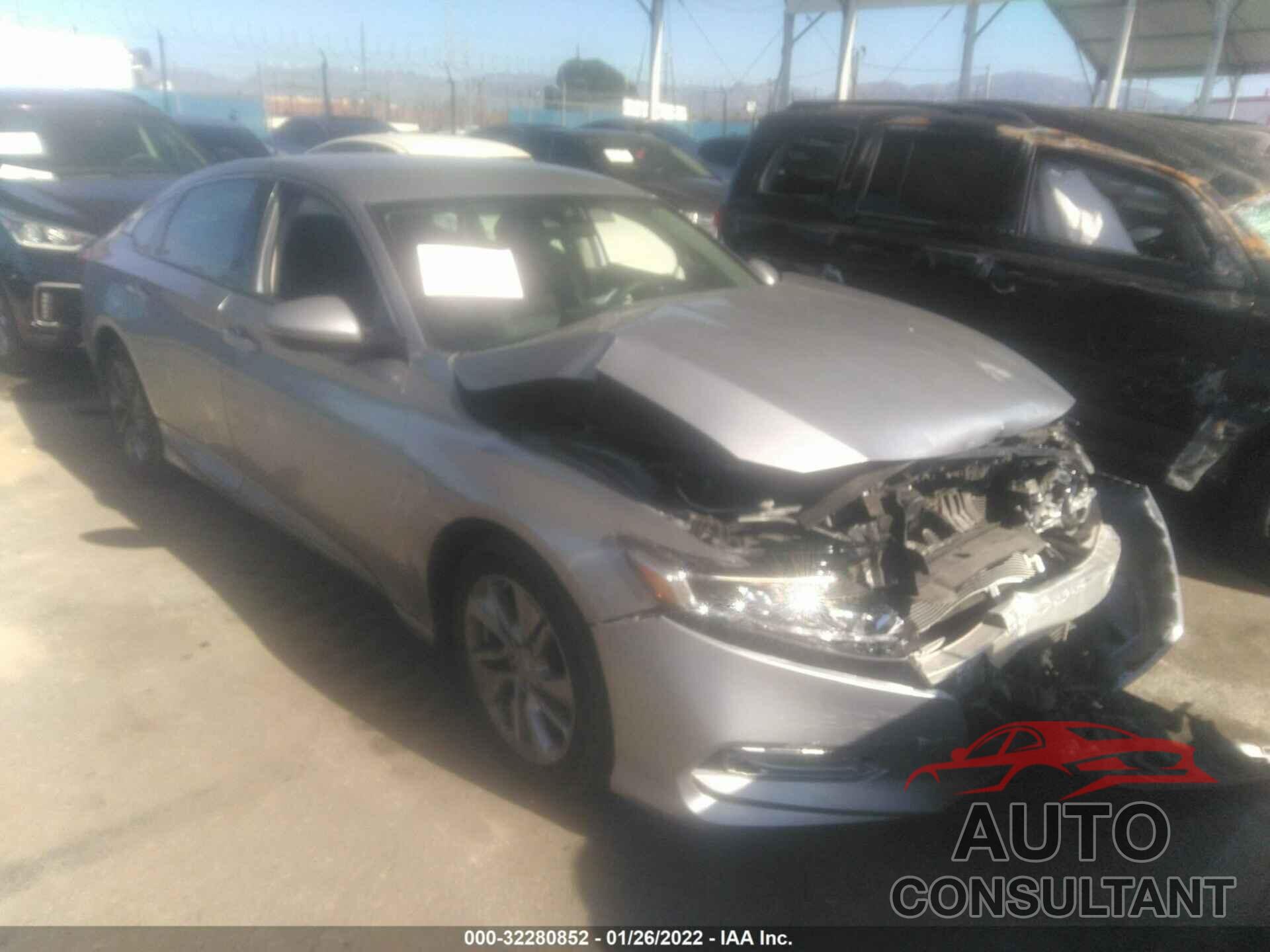 HONDA ACCORD SEDAN 2018 - 1HGCV1F14JA082316