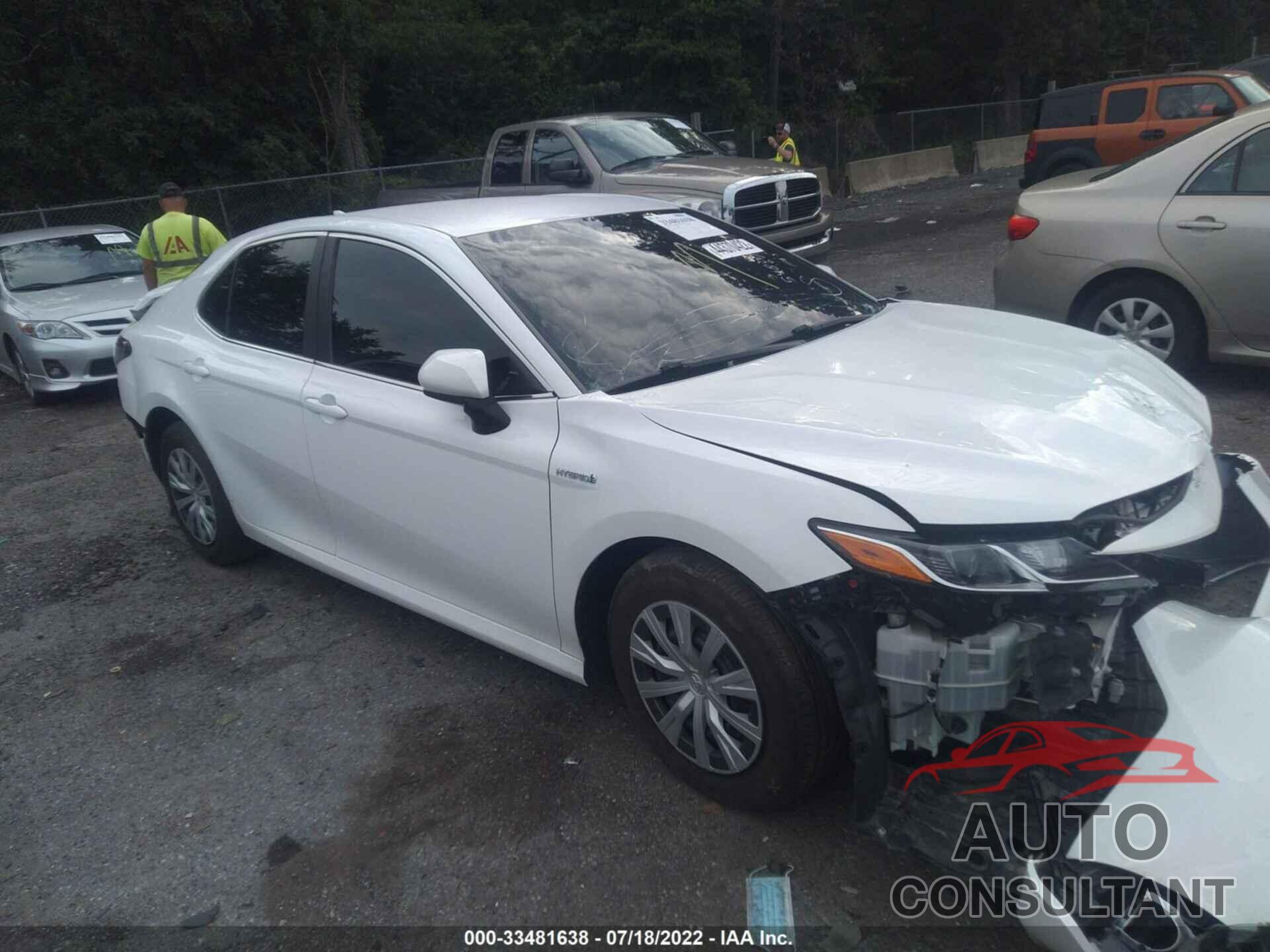 TOYOTA CAMRY 2021 - 4T1C31AK5MU548077