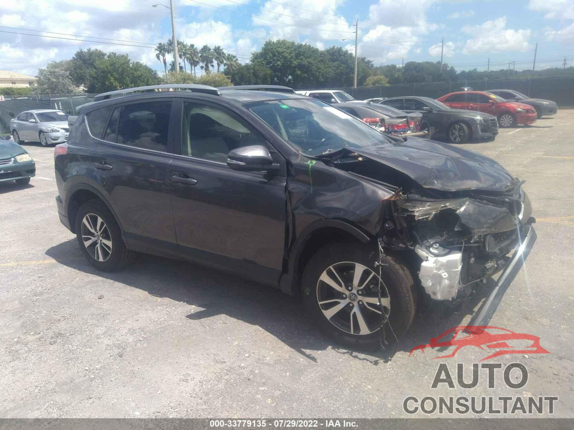TOYOTA RAV4 2018 - JTMWFREV3JJ200755