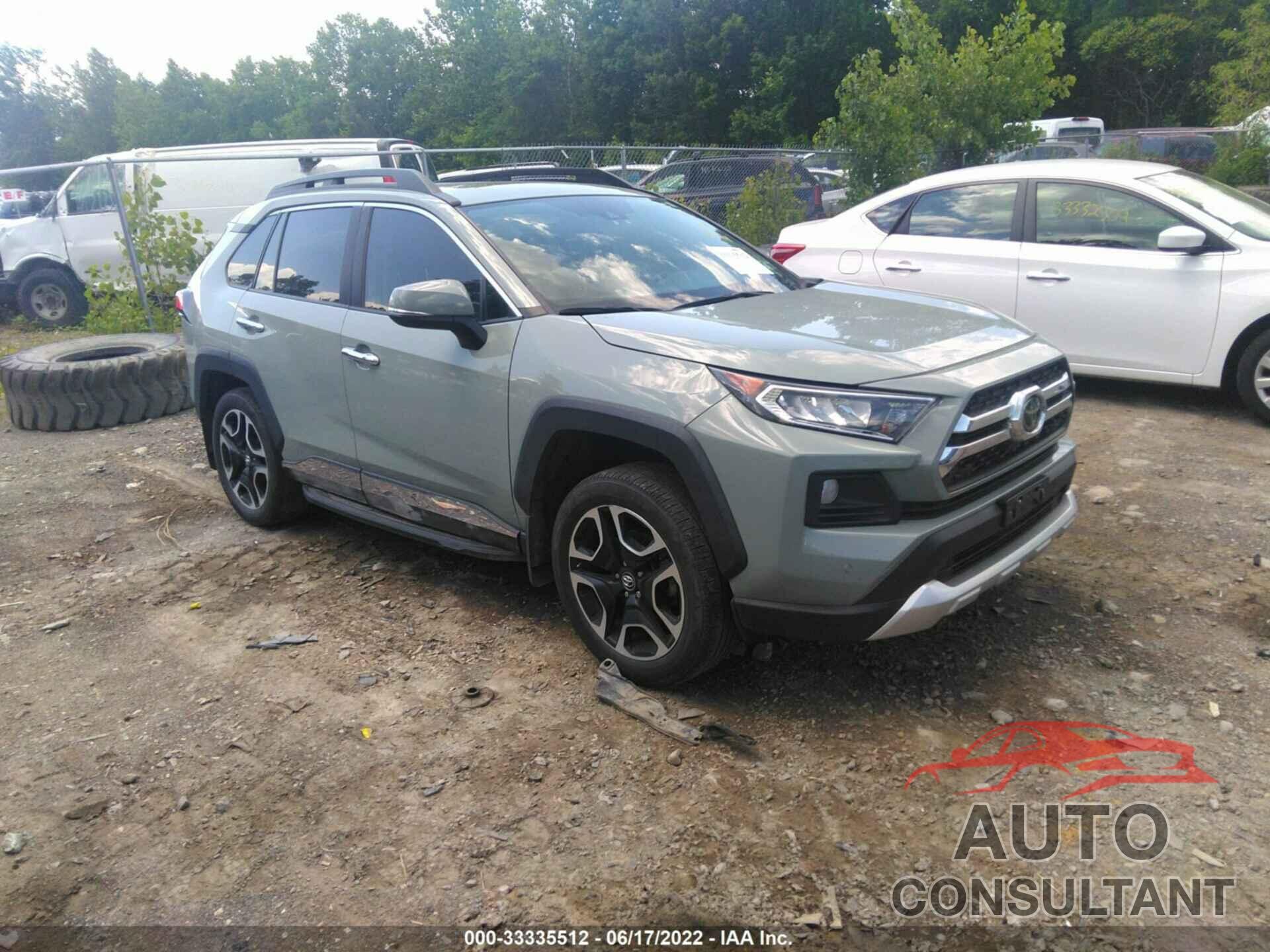 TOYOTA RAV4 2019 - 2T3J1RFVXKW003012