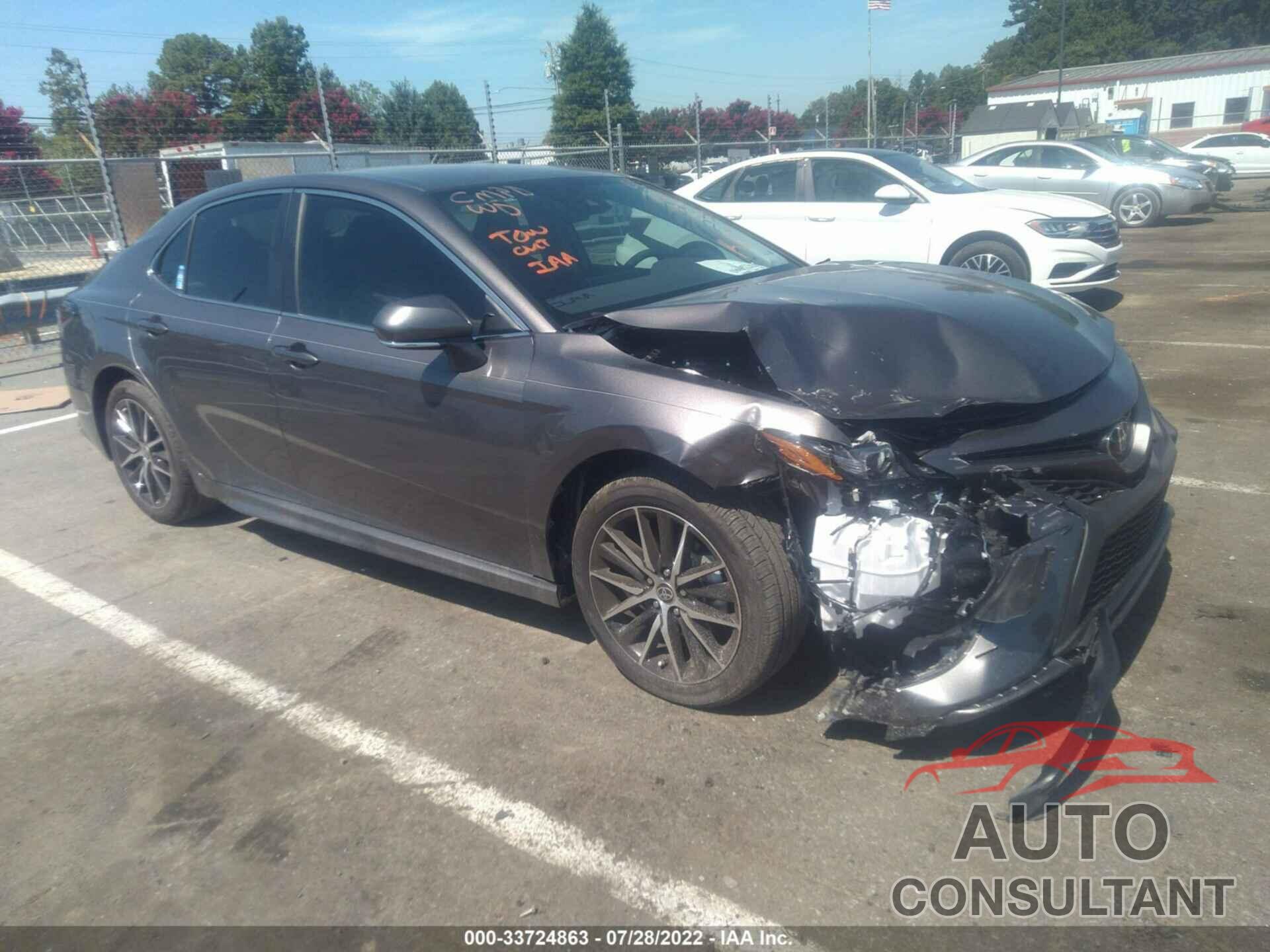 TOYOTA CAMRY 2022 - 4T1G11AK9NU697729