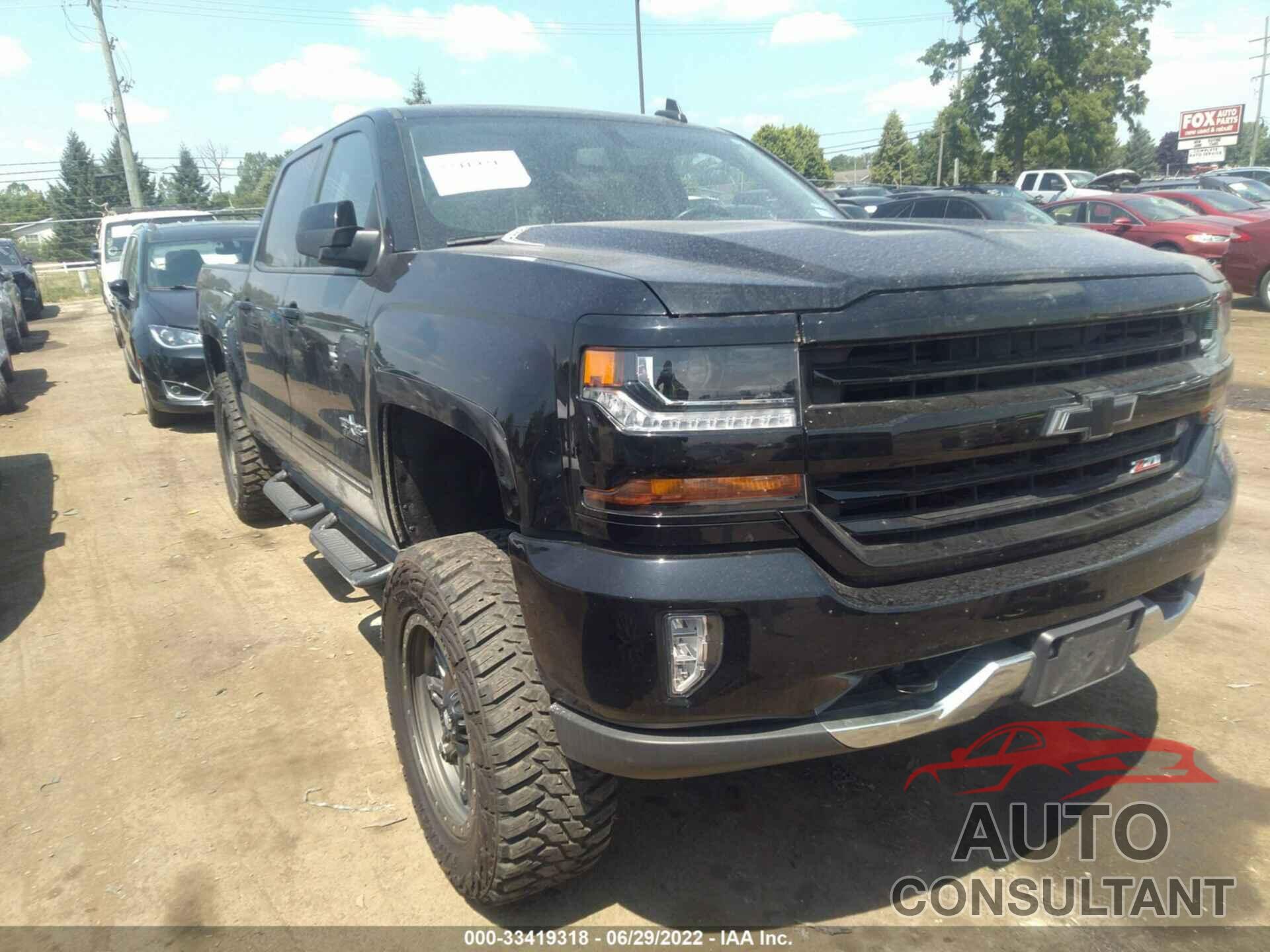 CHEVROLET SILVERADO 1500 2018 - 3GCUKREC9JG119973