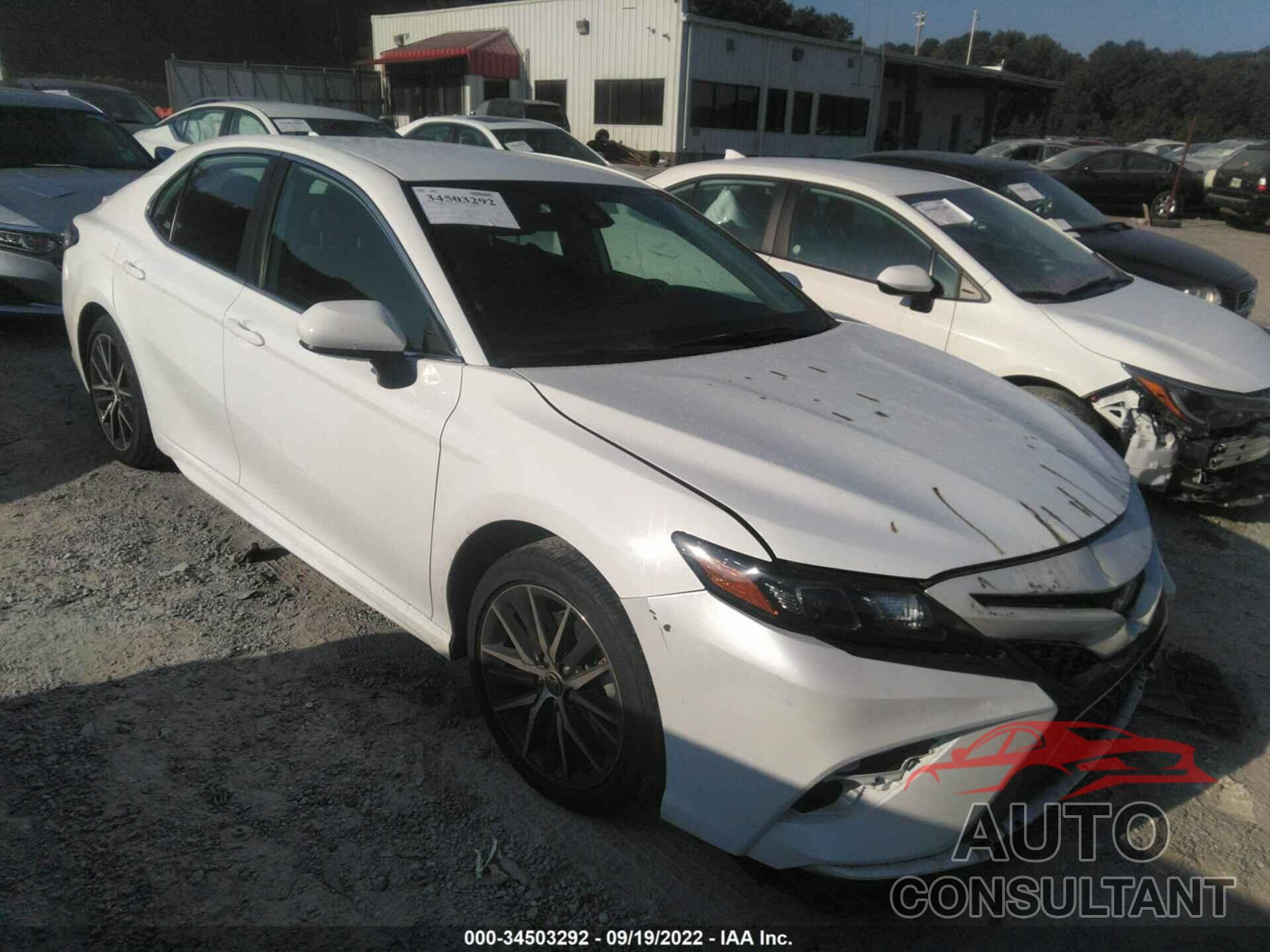 TOYOTA CAMRY 2021 - 4T1G11AK7MU457237
