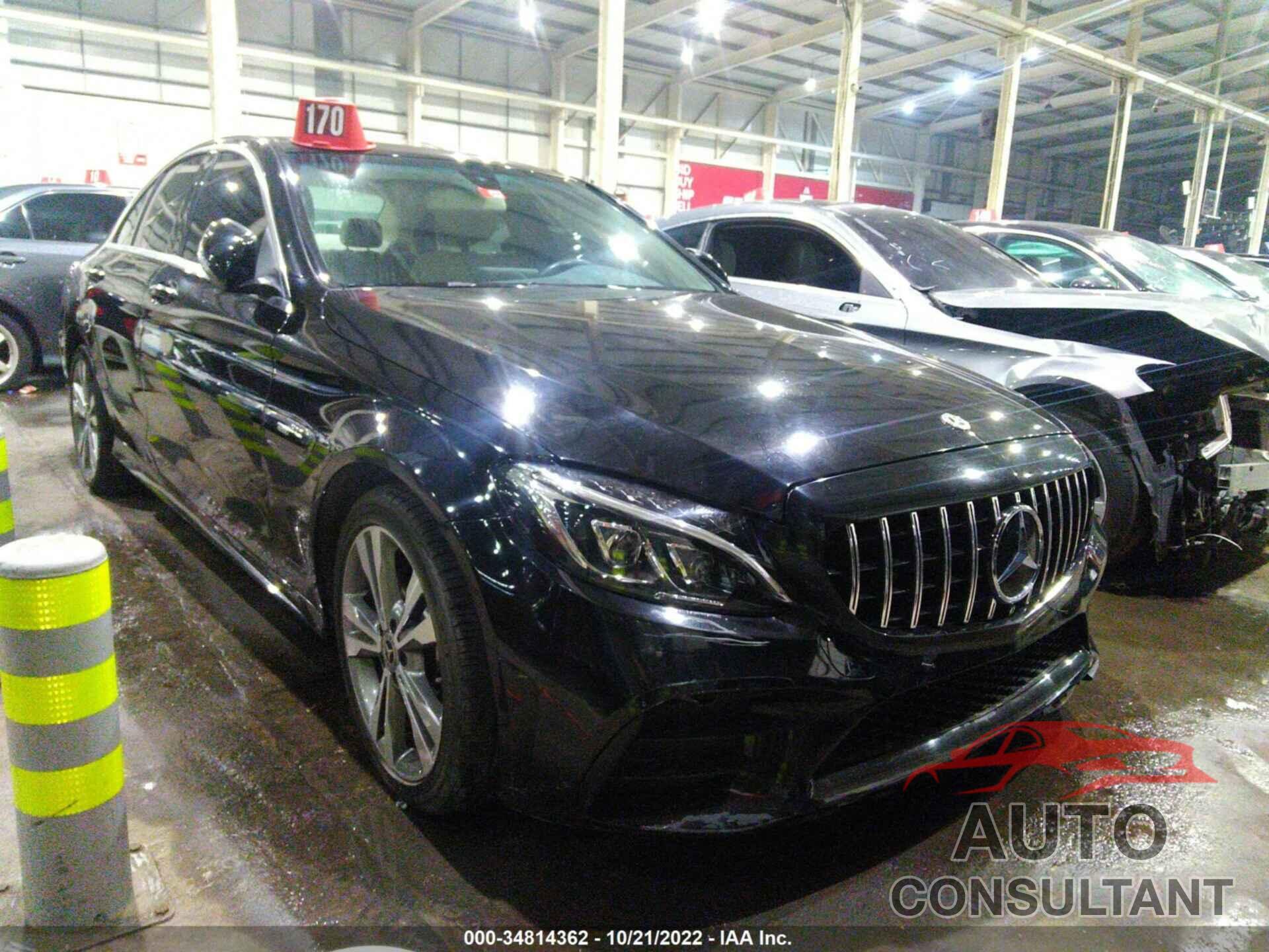 MERCEDES-BENZ C-CLASS 2018 - 00DWF4JB2JR400662