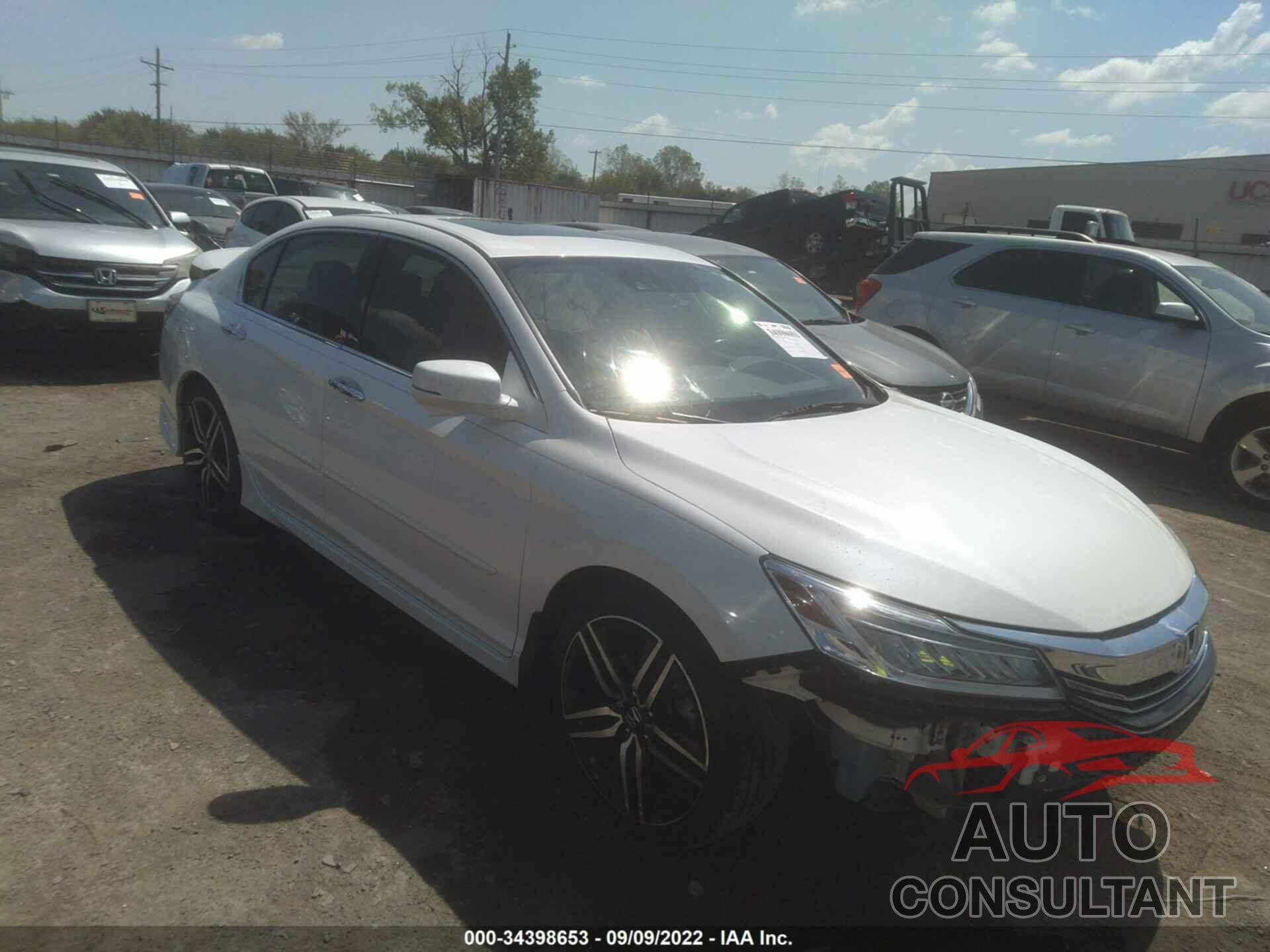 HONDA ACCORD SEDAN 2017 - 1HGCR3F98HA009952