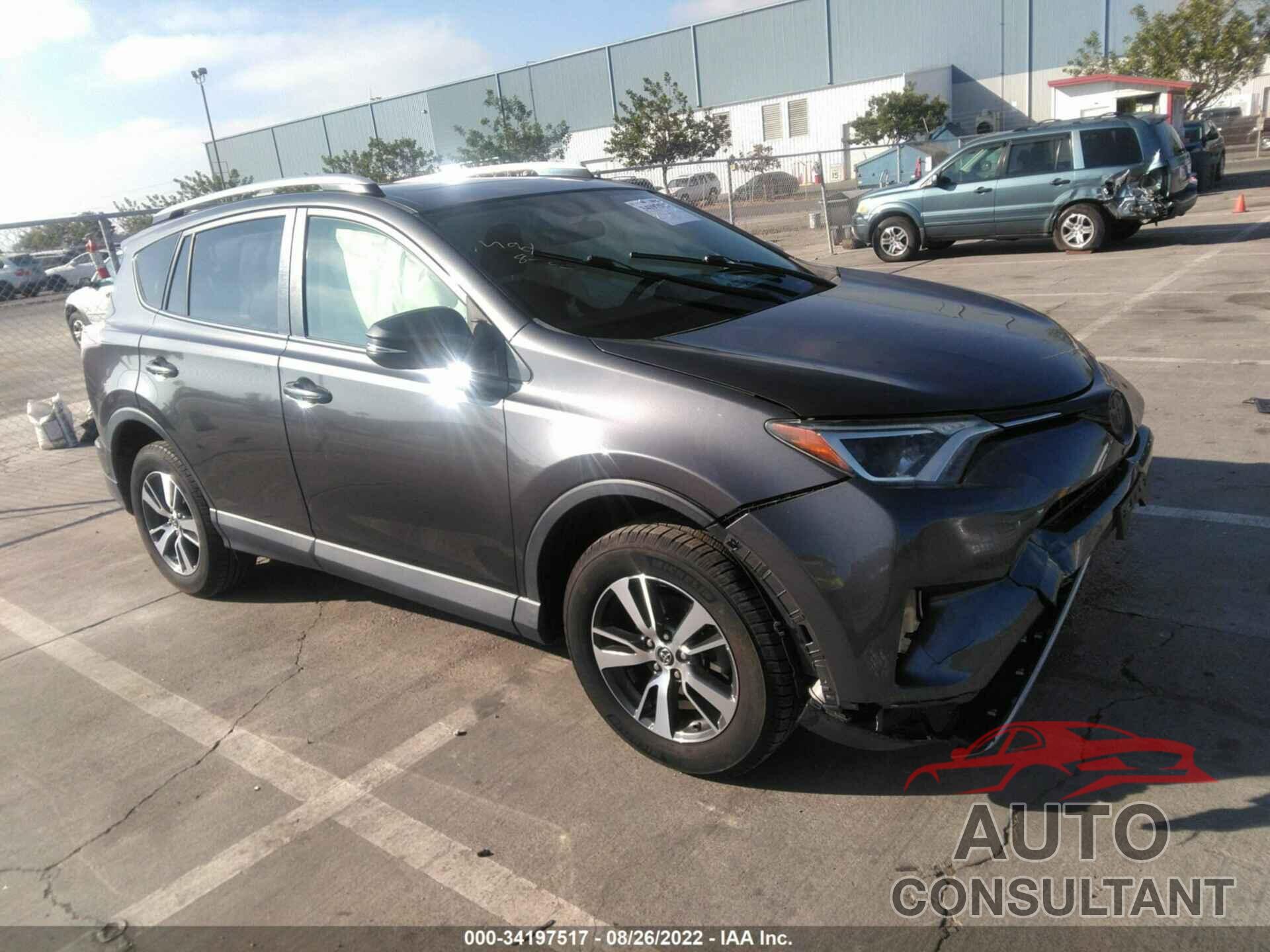 TOYOTA RAV4 2016 - JTMRFREV6GJ080682