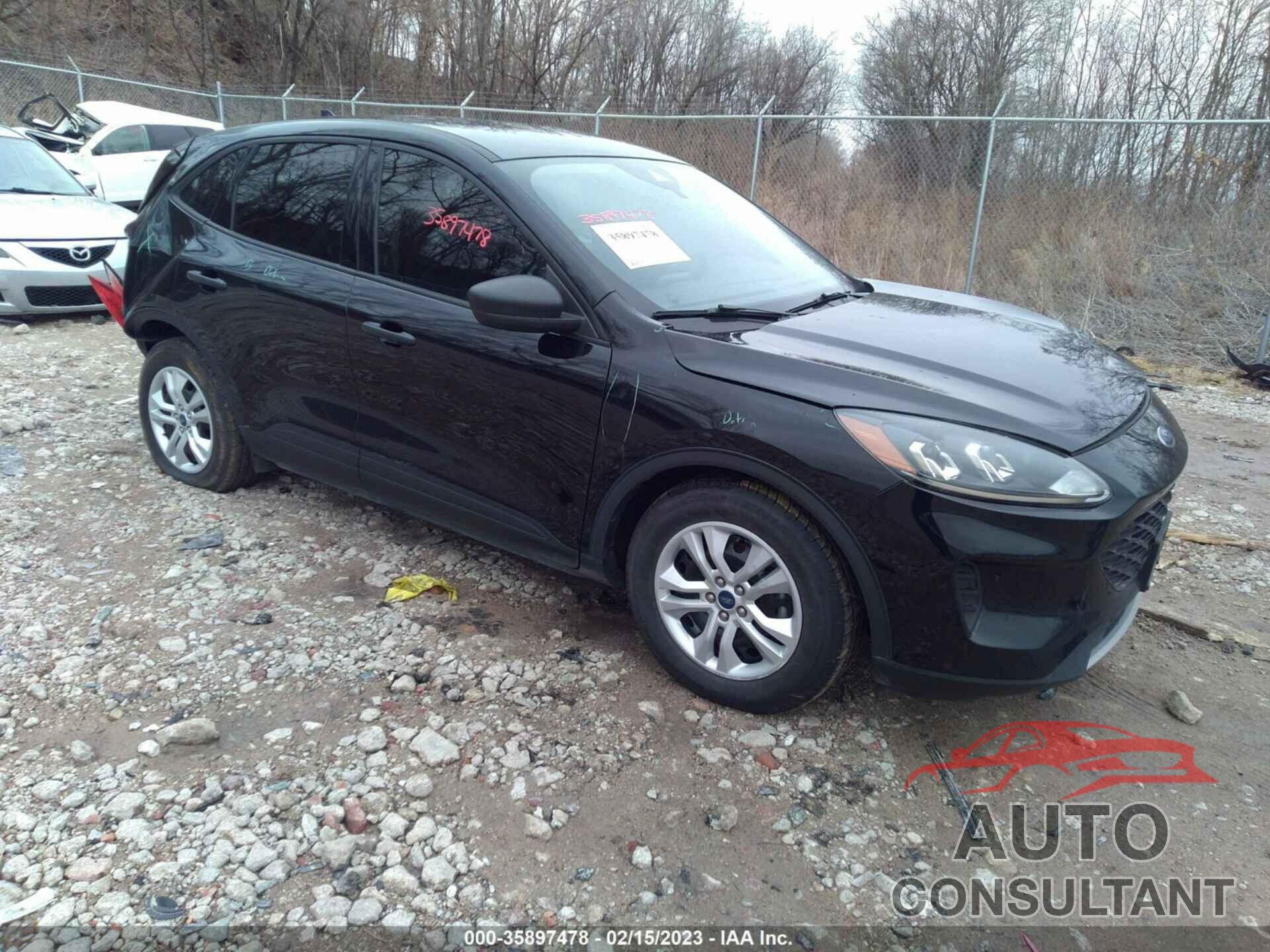 FORD ESCAPE 2020 - 1FMCU0F66LUA84413