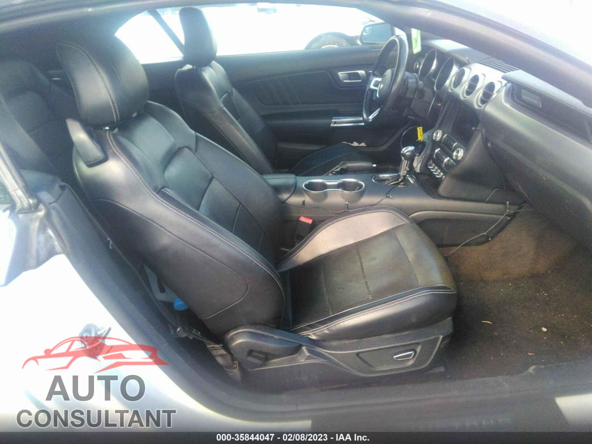 FORD MUSTANG 2018 - 1FATP8UH4J5110079