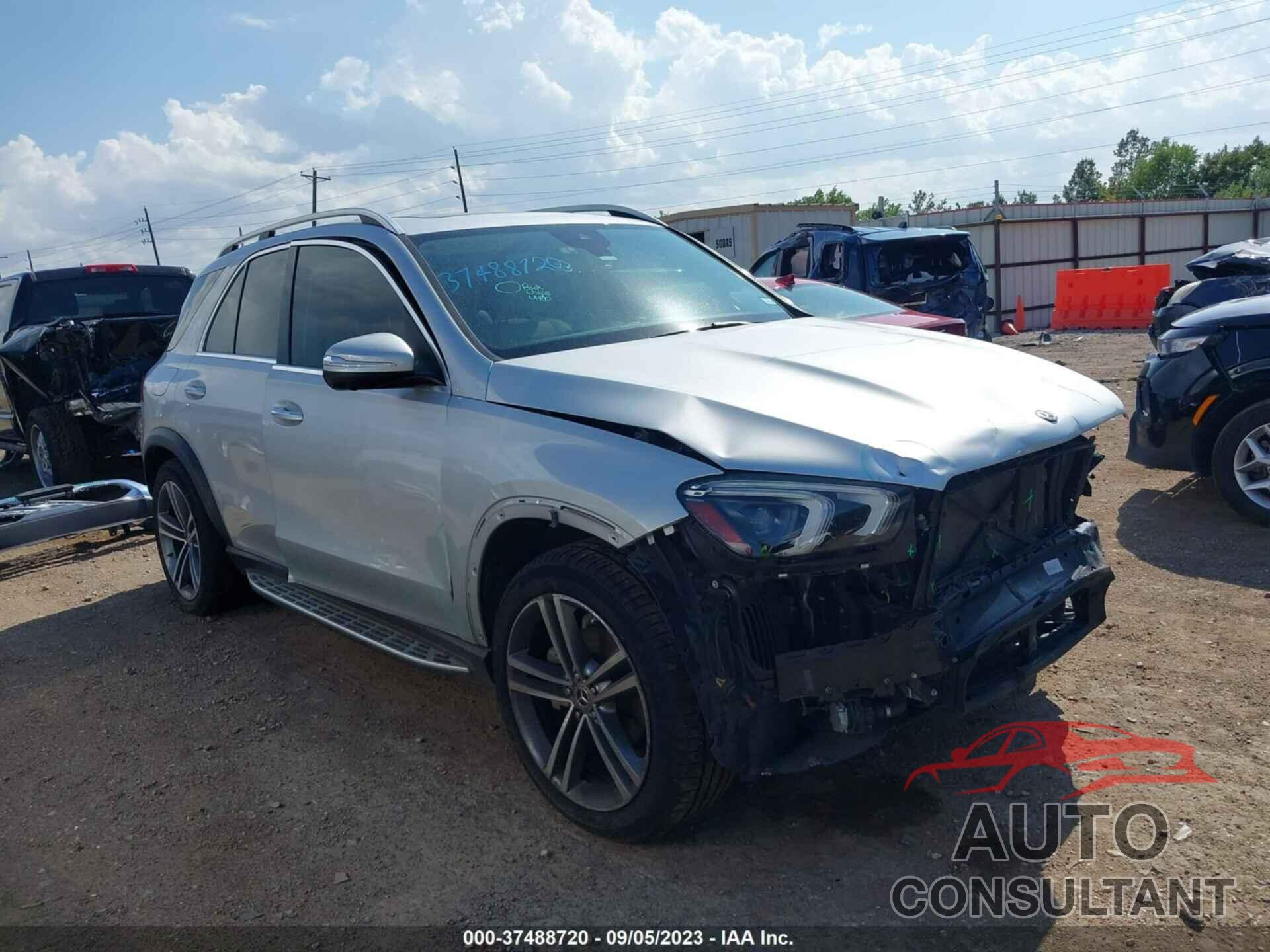 MERCEDES-BENZ GLE 2020 - 4JGFB4JE8LA160658