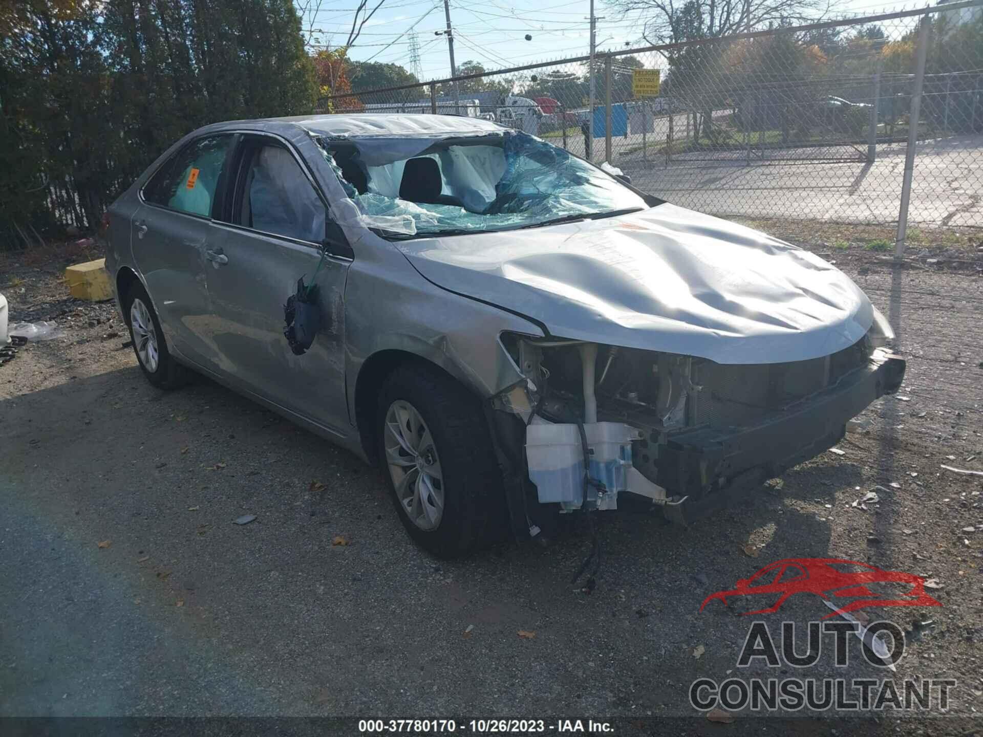 TOYOTA CAMRY 2016 - 4T4BF1FK6GR565492
