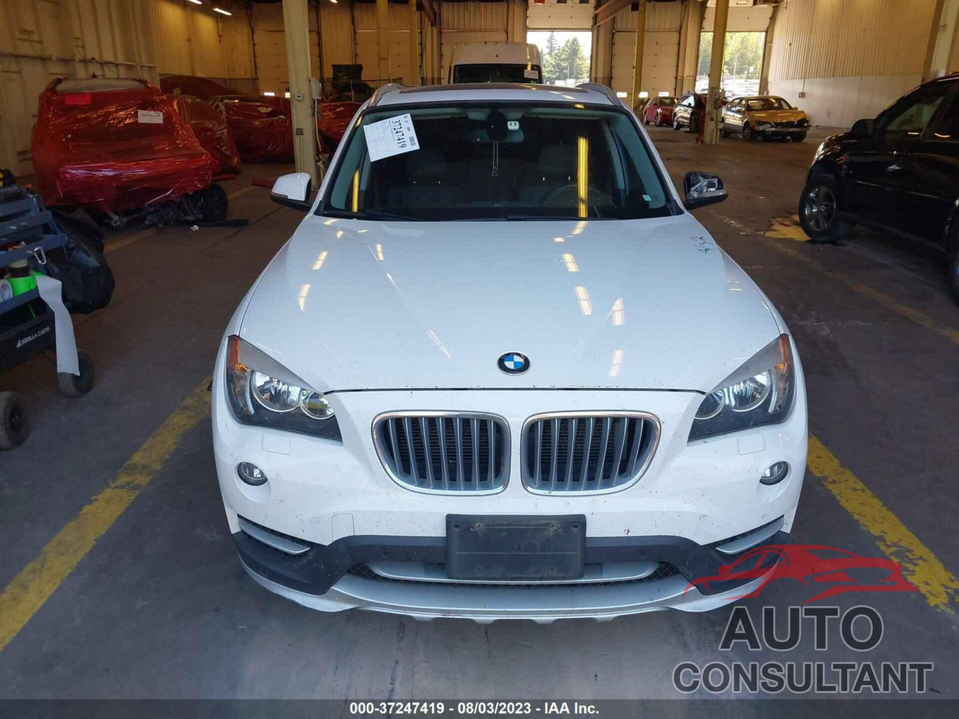 BMW X1 2015 - WBAVL1C53FVY40048