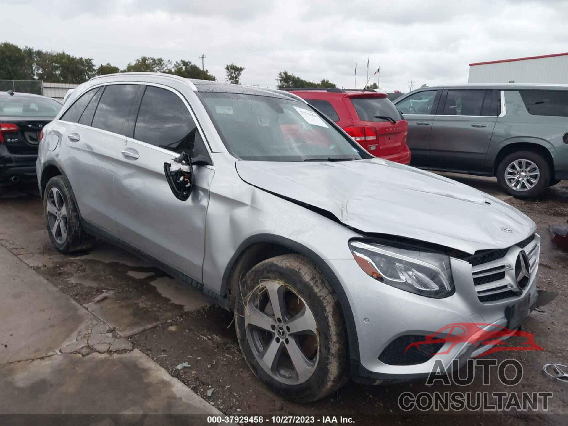 MERCEDES-BENZ GLC 2018 - WDC0G4JB5JV030712