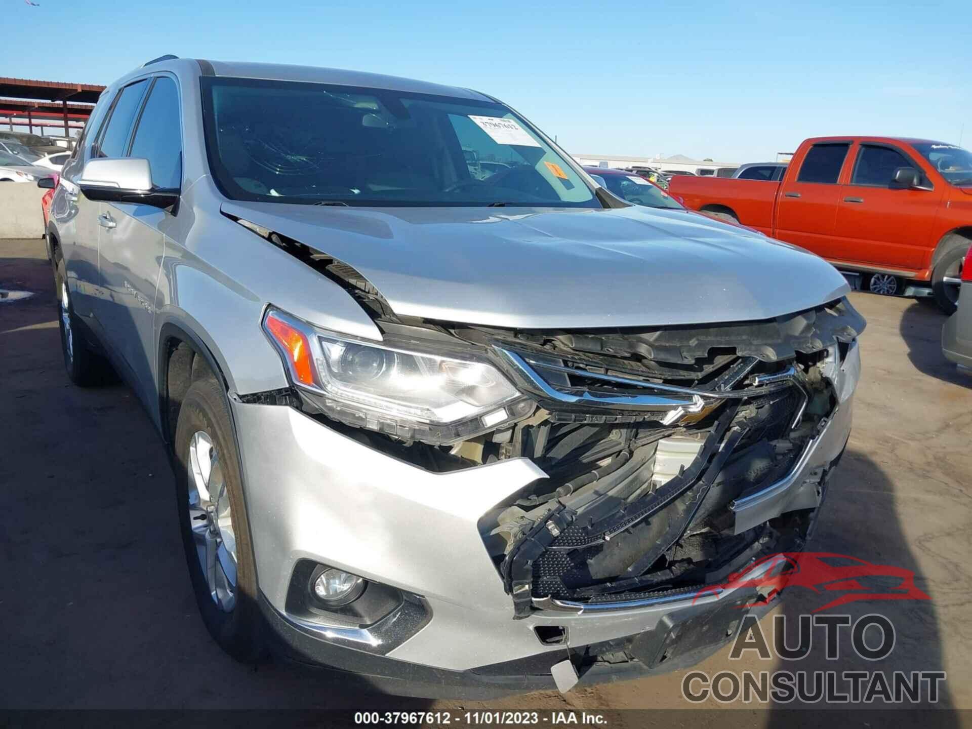 CHEVROLET TRAVERSE 2018 - 1GNERGKW7JJ113307