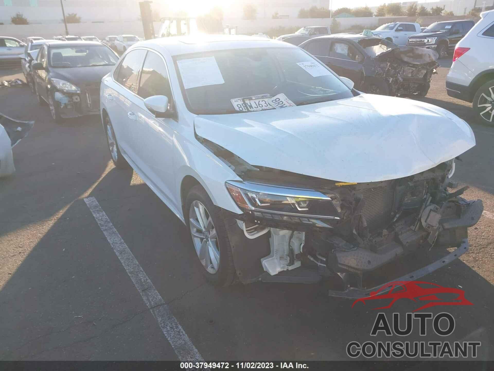 VOLKSWAGEN PASSAT 2020 - 1VWWA7A33LC007047