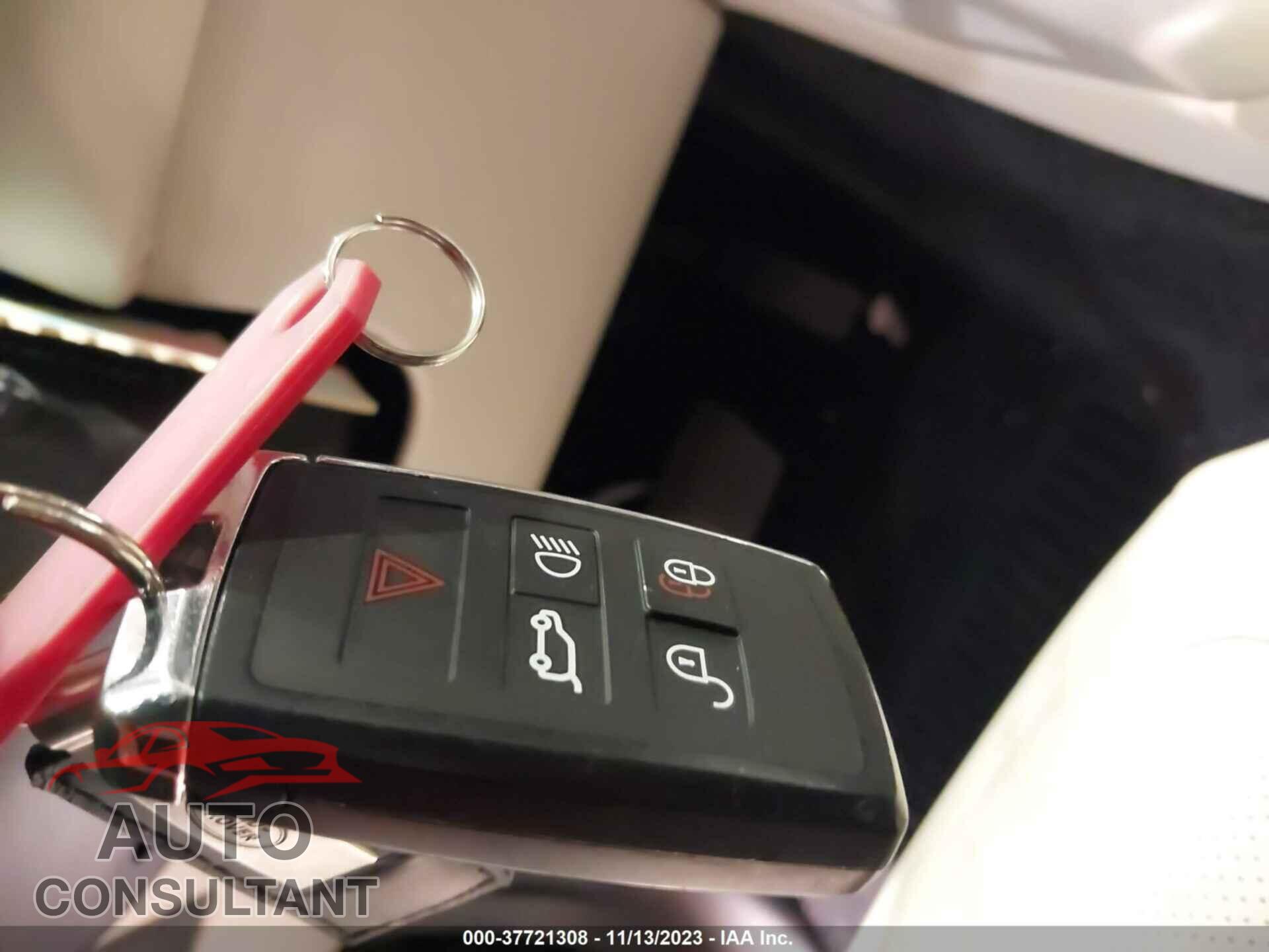 LAND ROVER RANGE ROVER 2018 - SALGS5REXJA384393