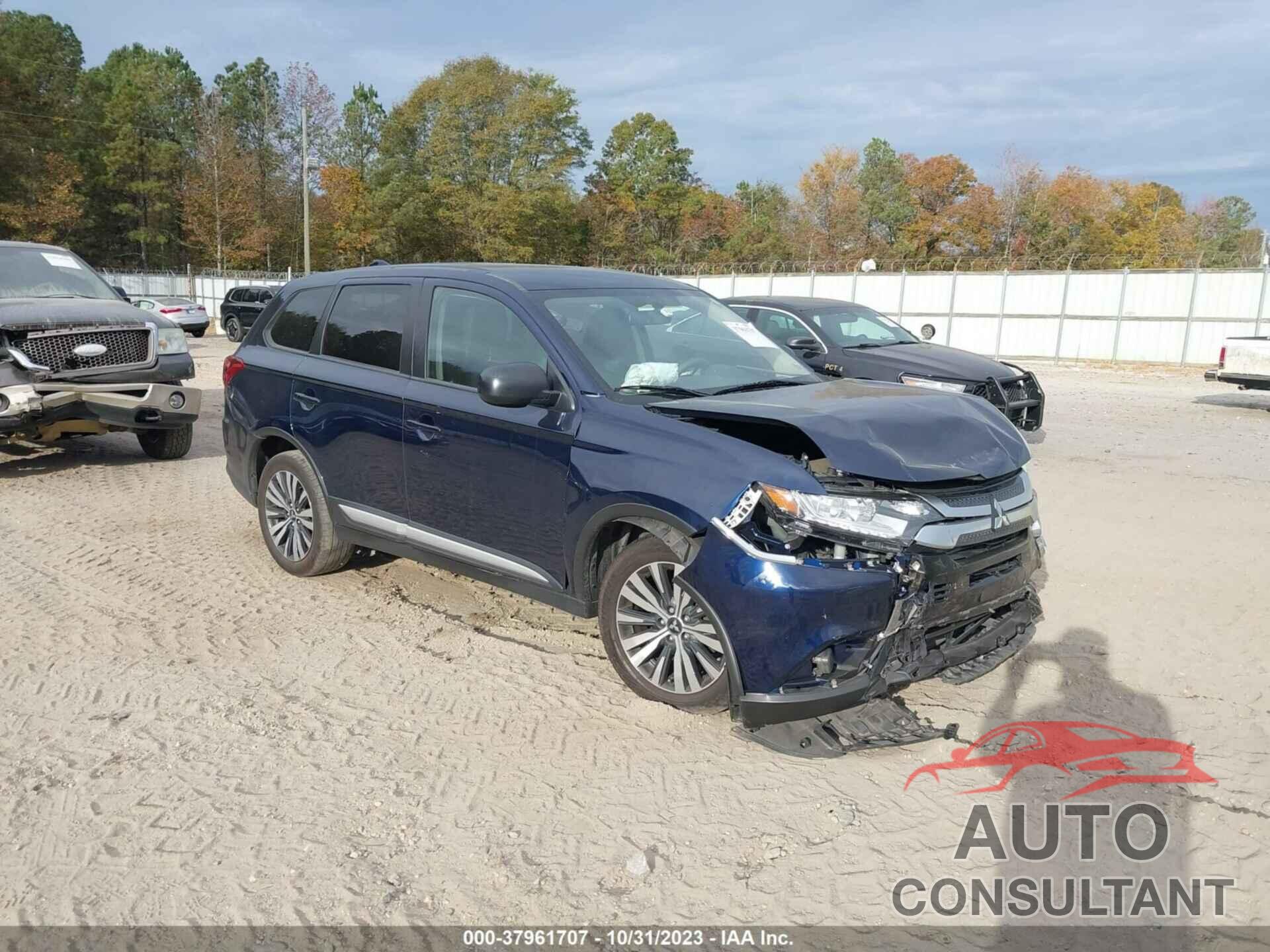 MITSUBISHI OUTLANDER 2020 - JA4AD2A32LZ012013
