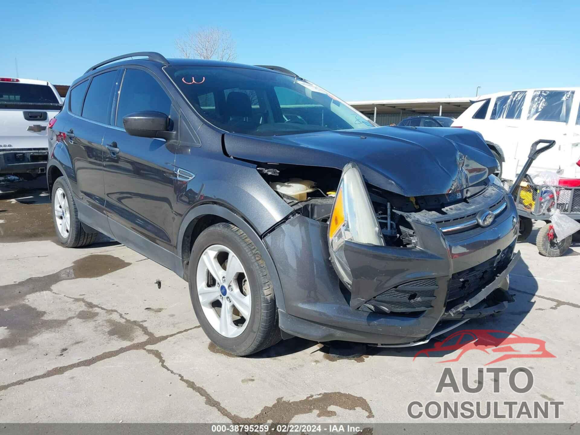 FORD ESCAPE 2016 - 1FMCU0GX7GUA44418