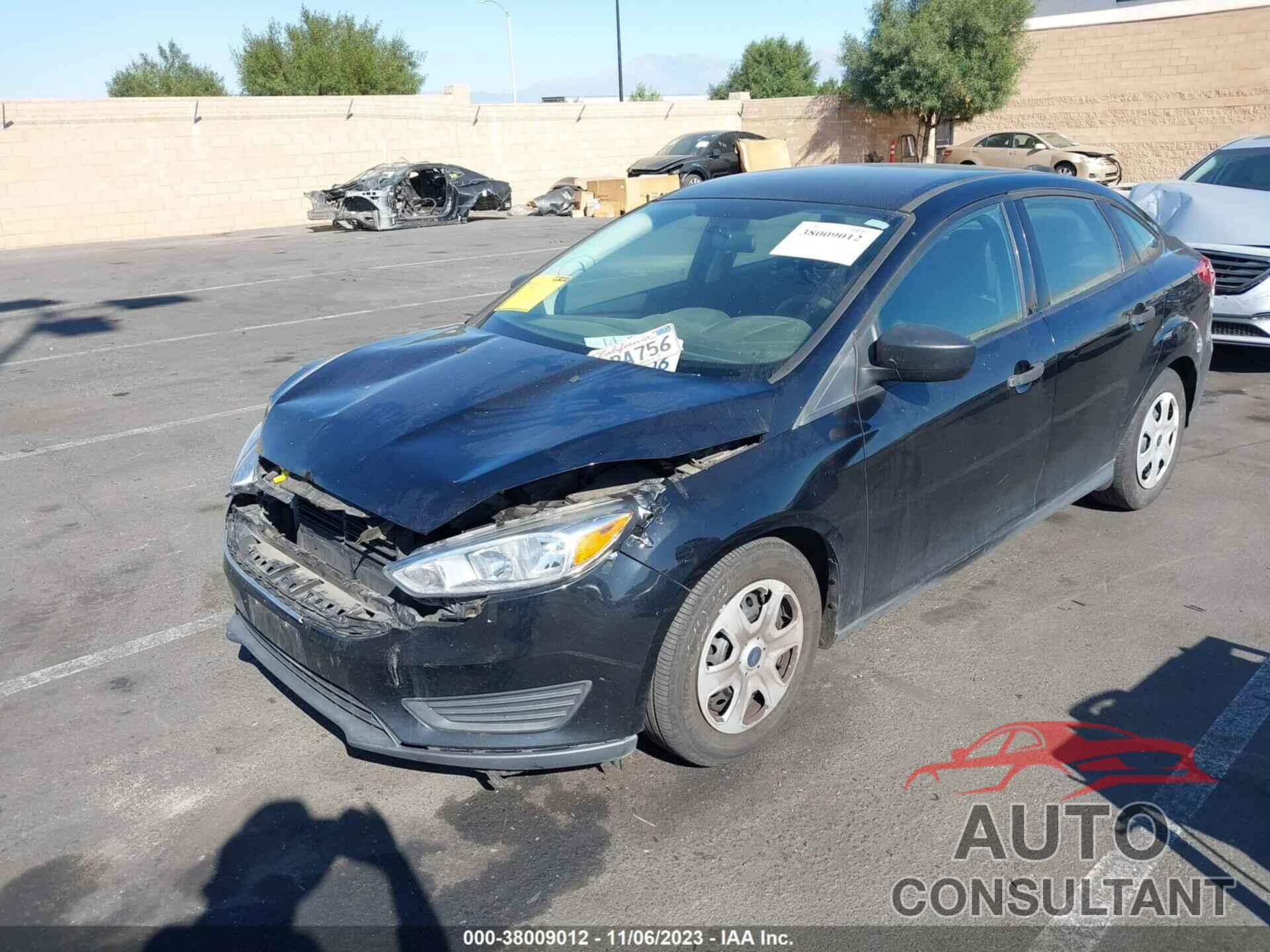 FORD FOCUS 2018 - 1FADP3E22JL211666