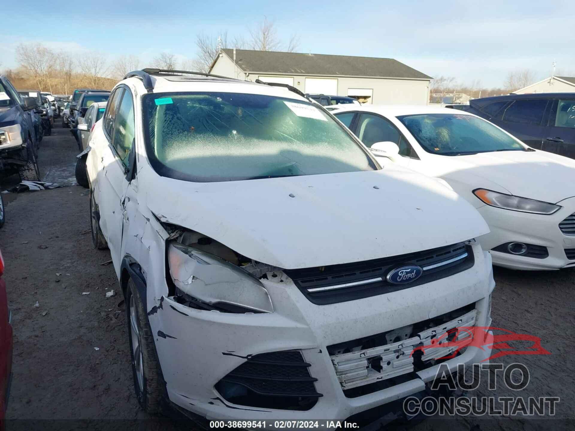 FORD ESCAPE 2016 - 1FMCU0G92GUA37099