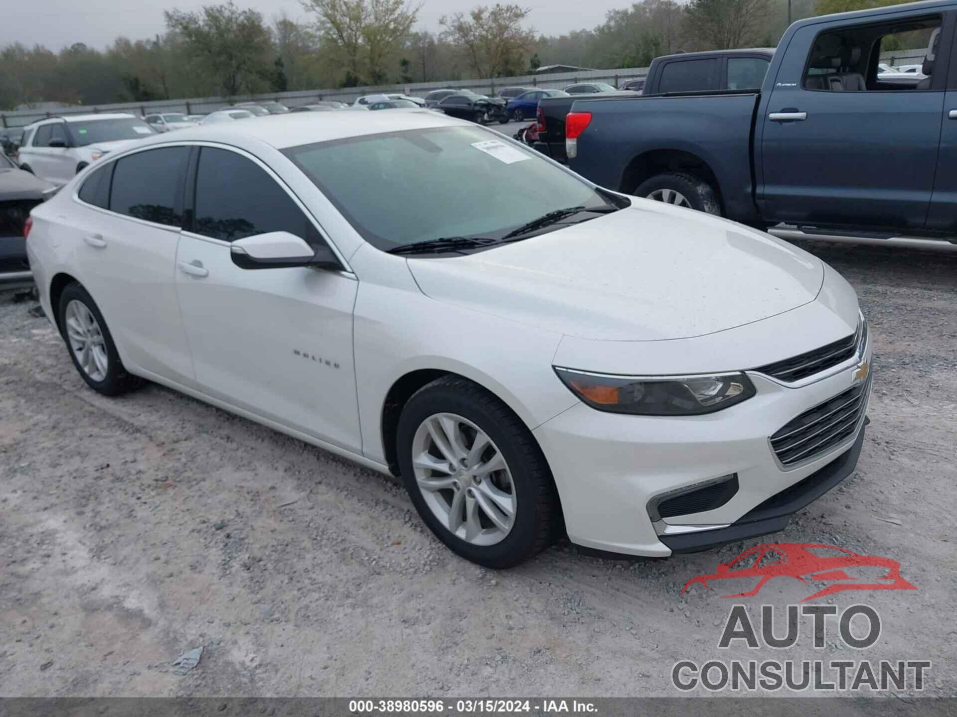 CHEVROLET MALIBU 2017 - 1G1ZE5ST7HF110879