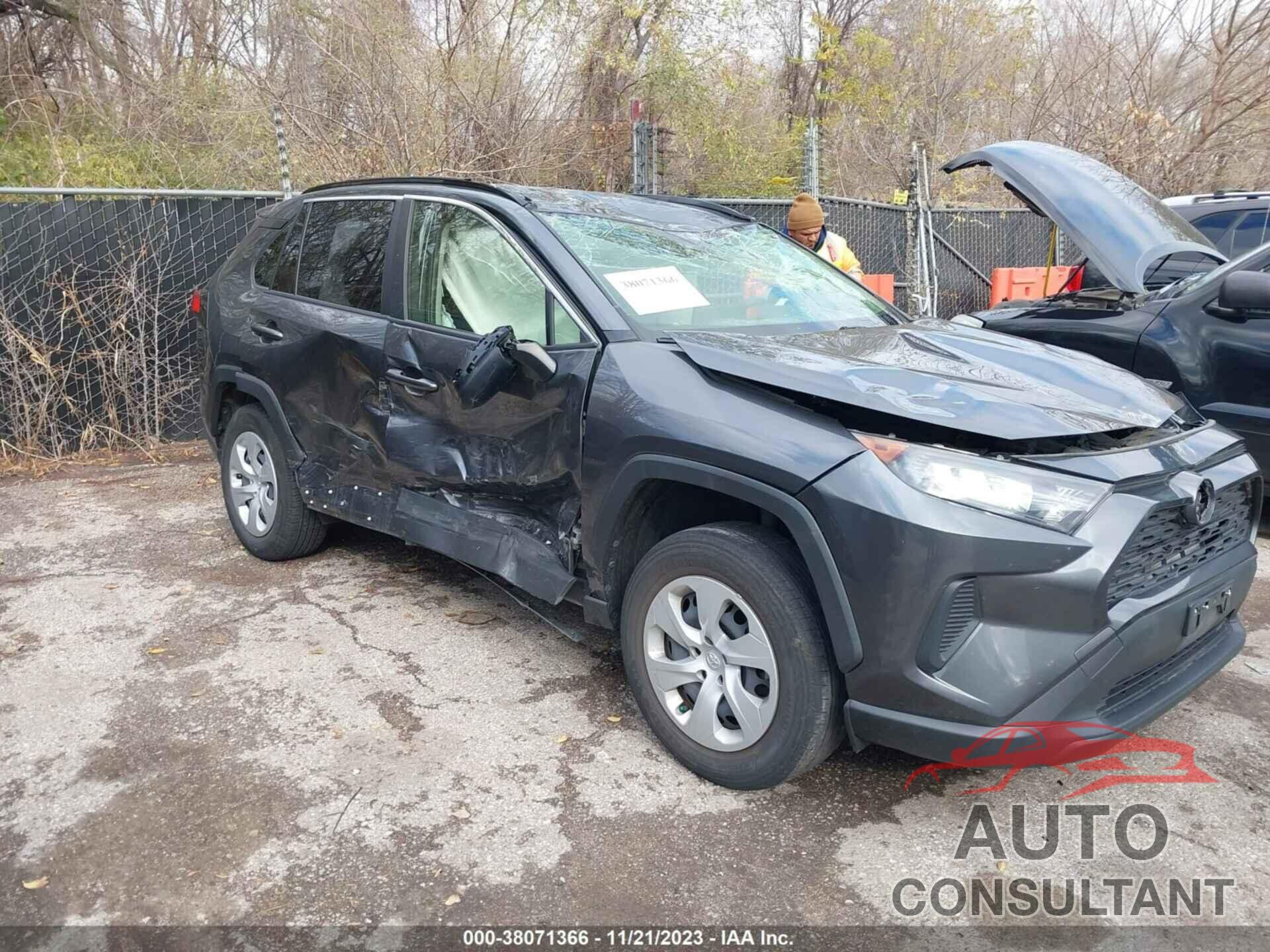 TOYOTA RAV4 2019 - JTMF1RFV0KD015396