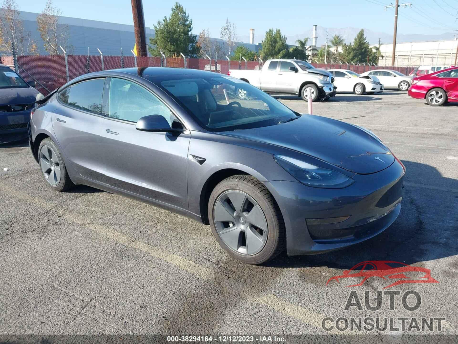 TESLA MODEL 3 2022 - 5YJ3E1EA6NF119489