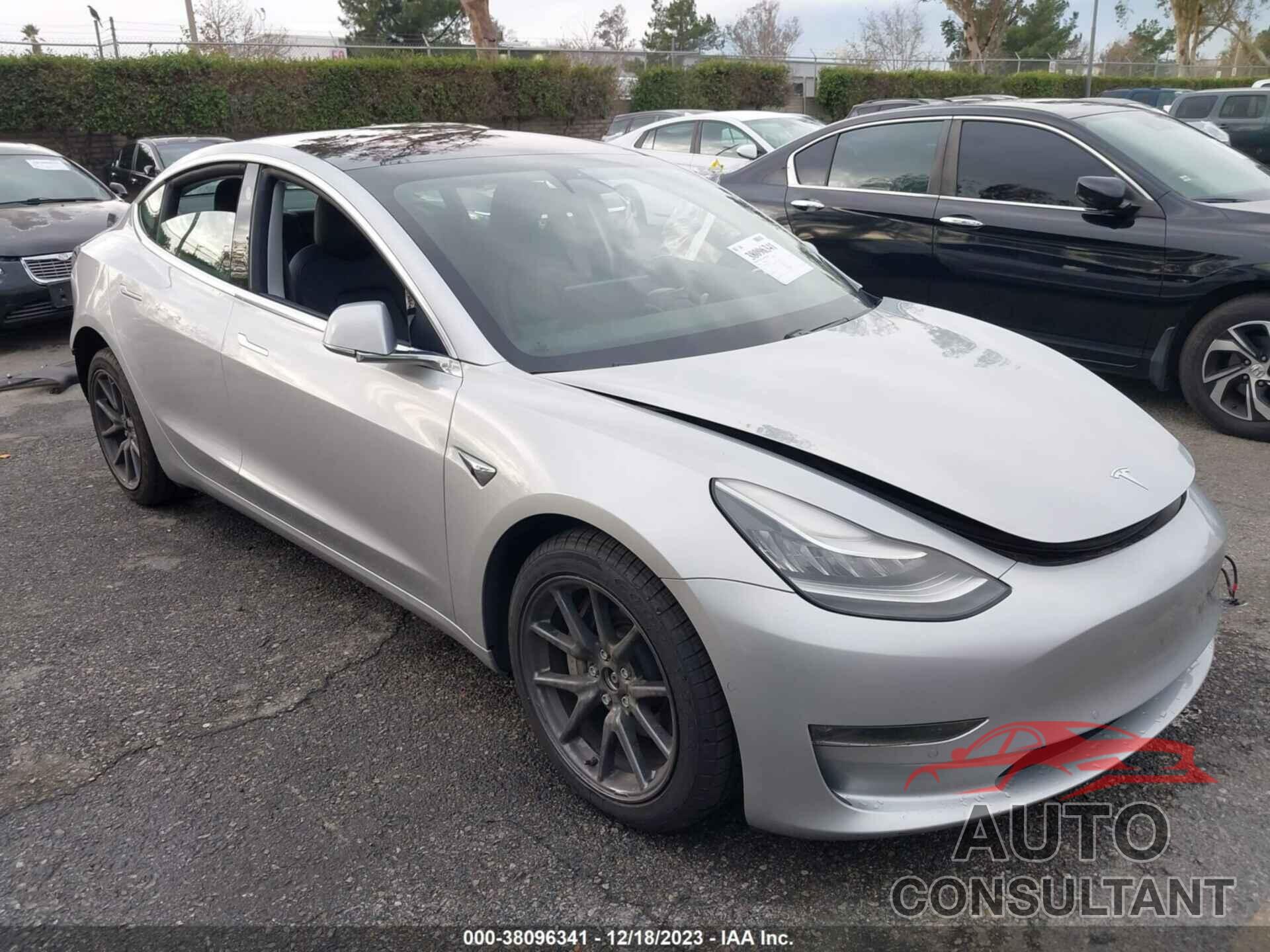 TESLA MODEL 3 2018 - 5YJ3E1EB4JF094160