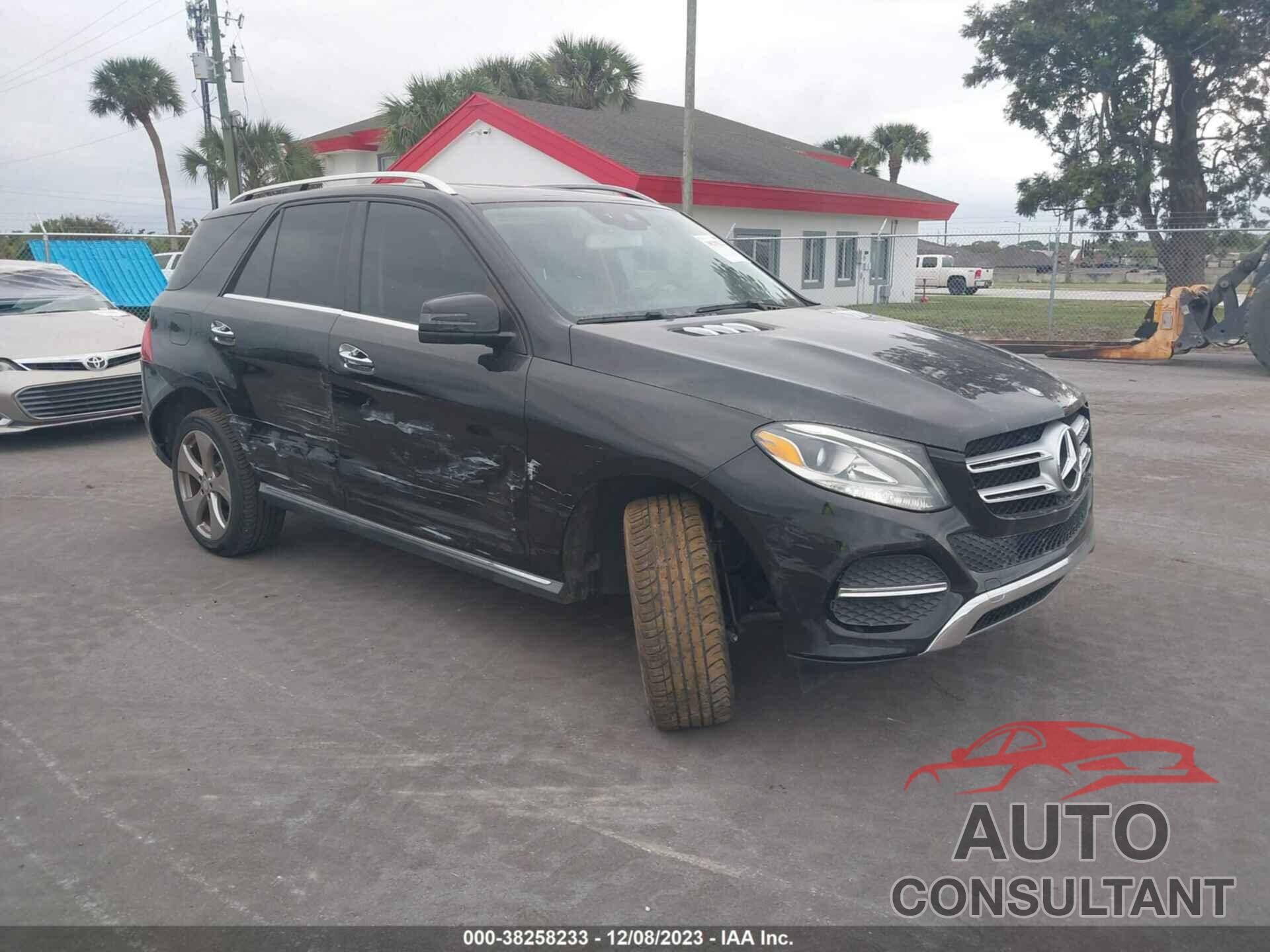 MERCEDES-BENZ GLE 350 2016 - 4JGDA5JB7GA643795