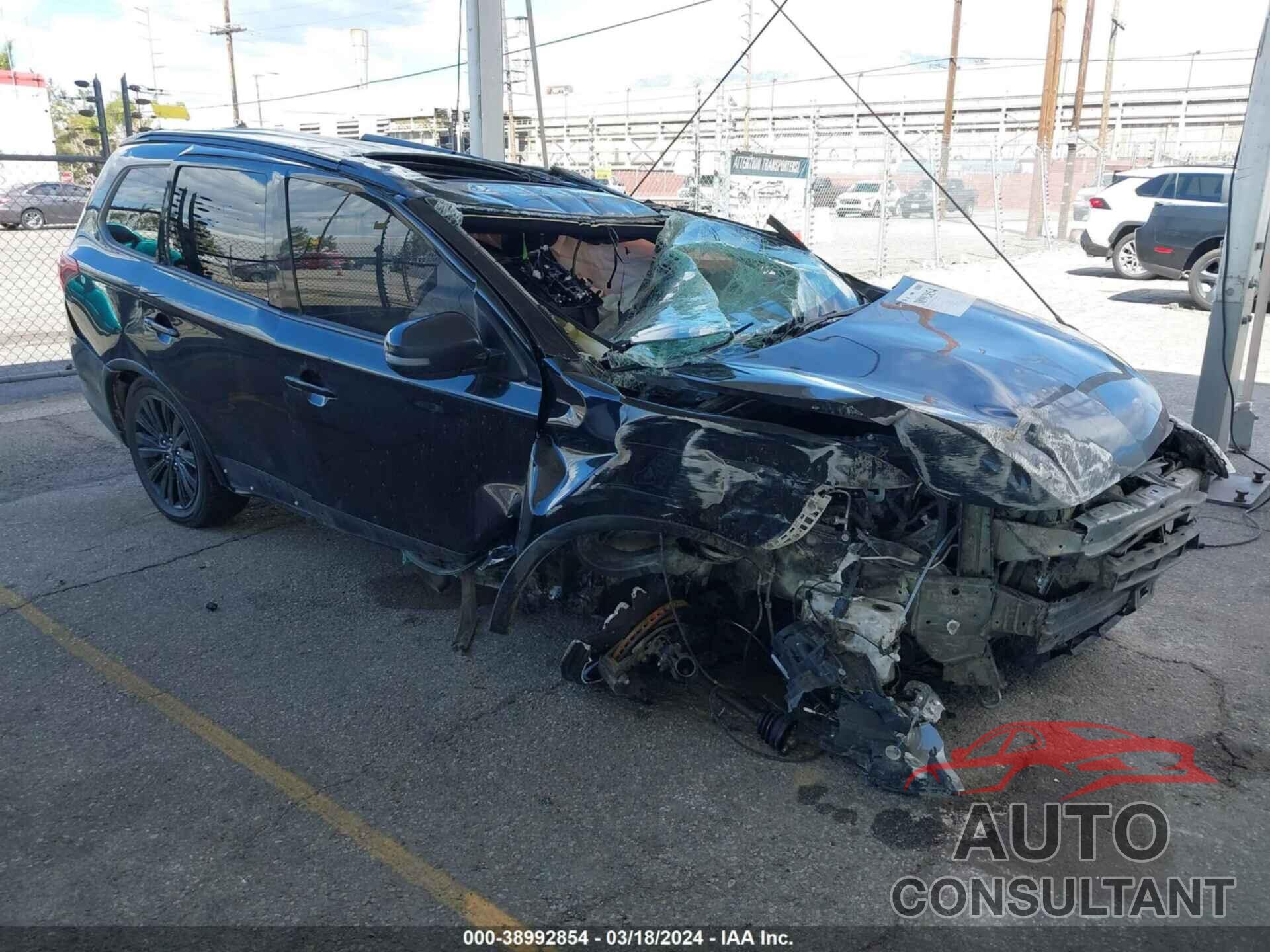 MITSUBISHI OUTLANDER 2020 - JA4AD3A34LZ032110