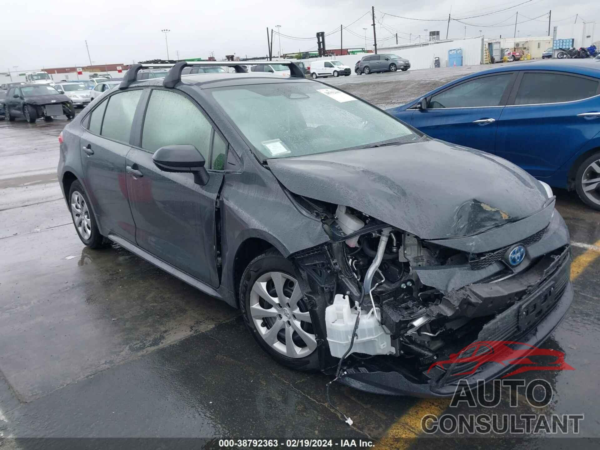TOYOTA COROLLA 2023 - JTDBCMFE8P3011718