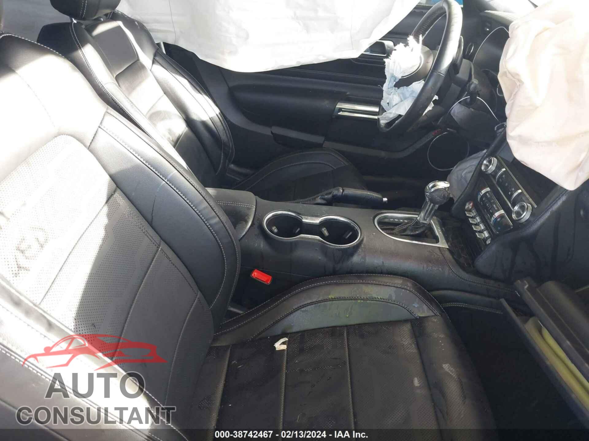 FORD MUSTANG 2019 - 1FA6P8CF7K5113086