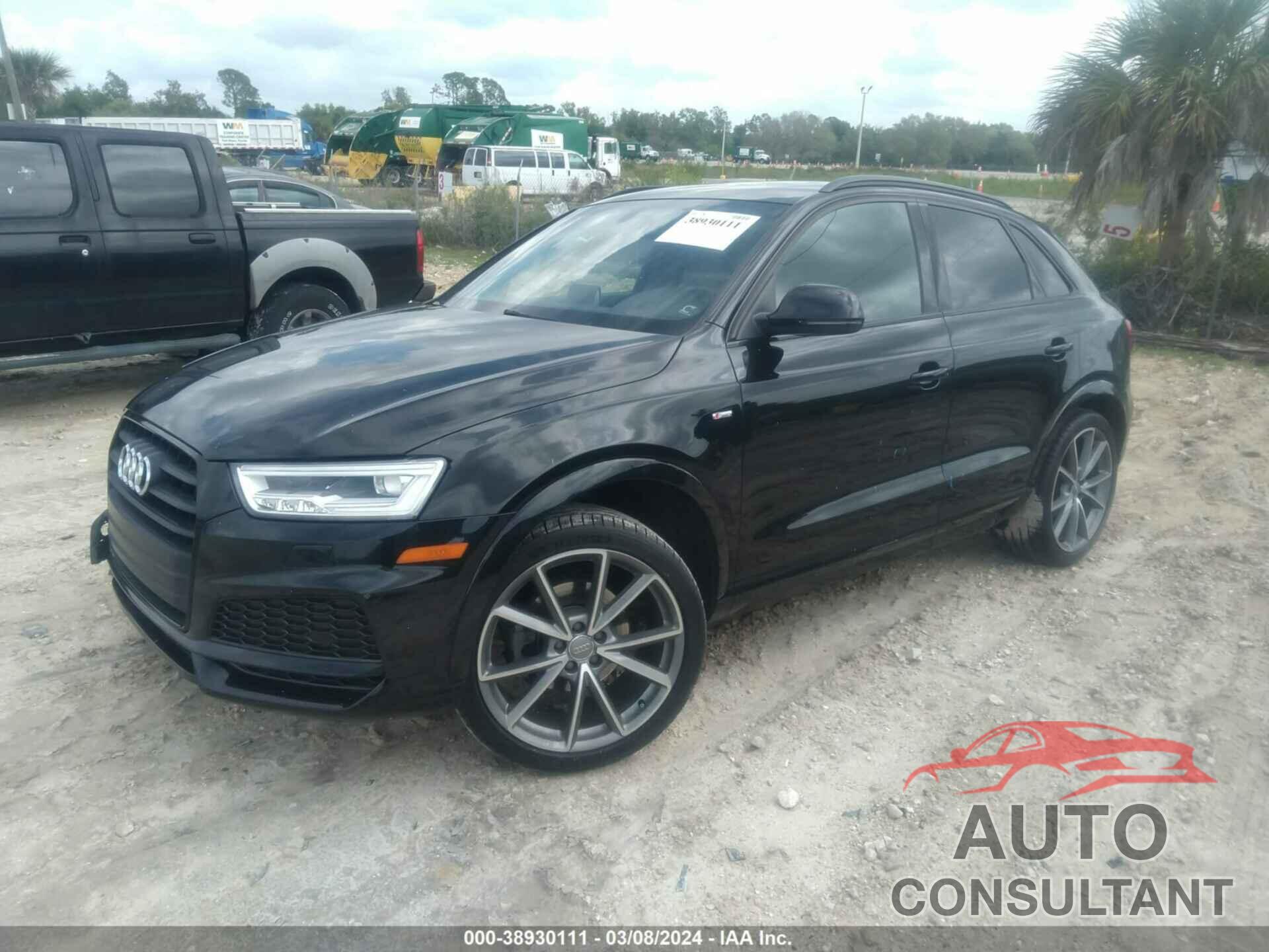 AUDI Q3 2018 - WA1HCCFS4JR033126