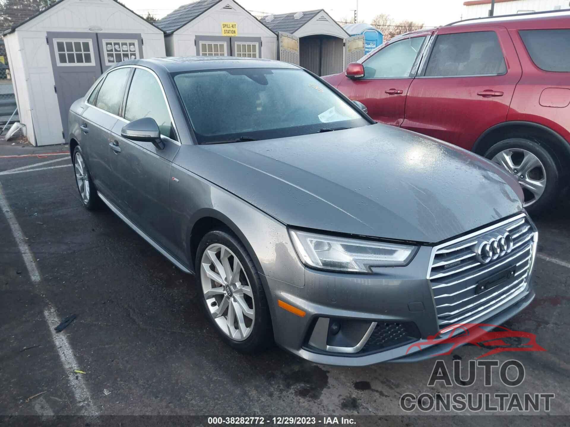 AUDI A4 2019 - WAUENAF46KA017158