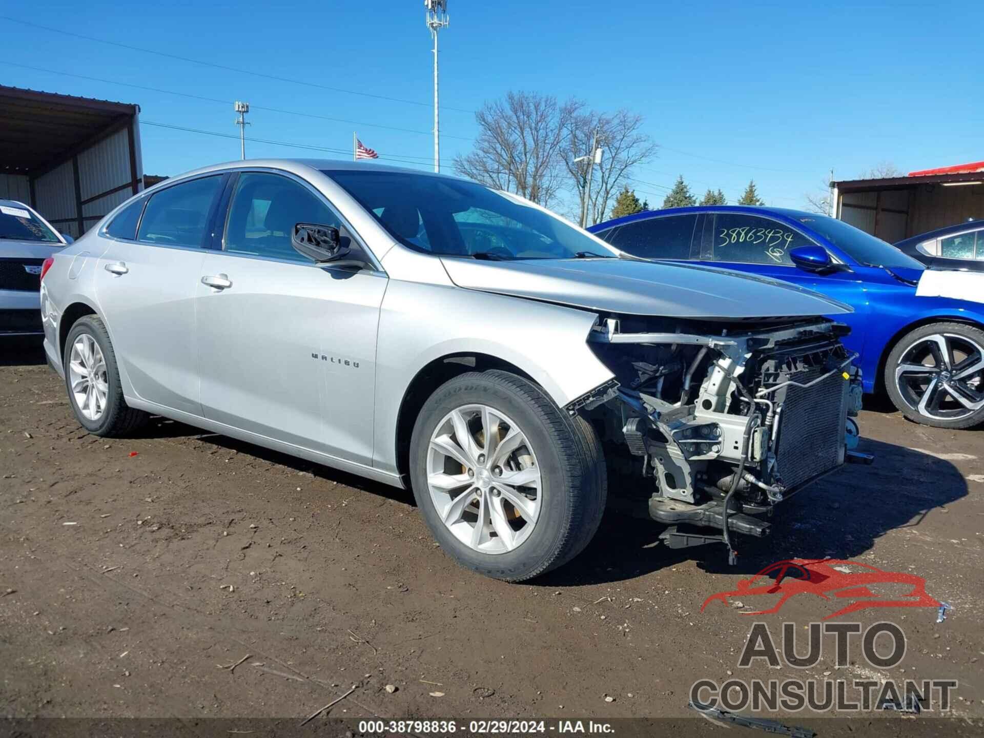 CHEVROLET MALIBU 2019 - 1G1ZD5ST8KF112036
