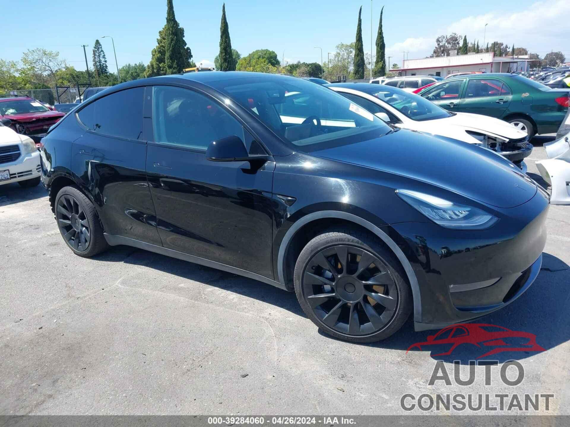 TESLA MODEL Y 2020 - 5YJYGDEE0LF017655