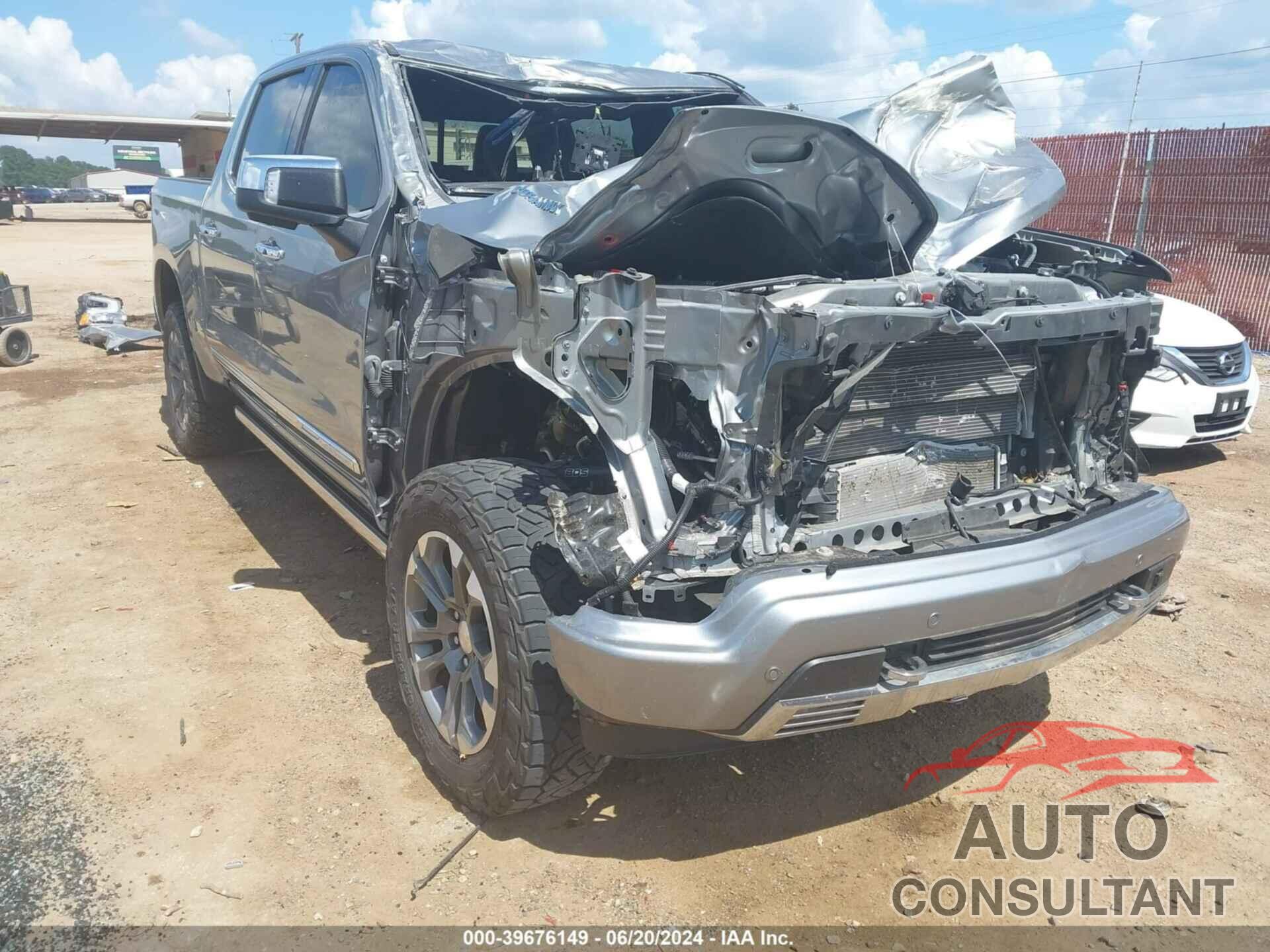 CHEVROLET SILVERADO 1500 2023 - 1GCUDJE84PZ234268