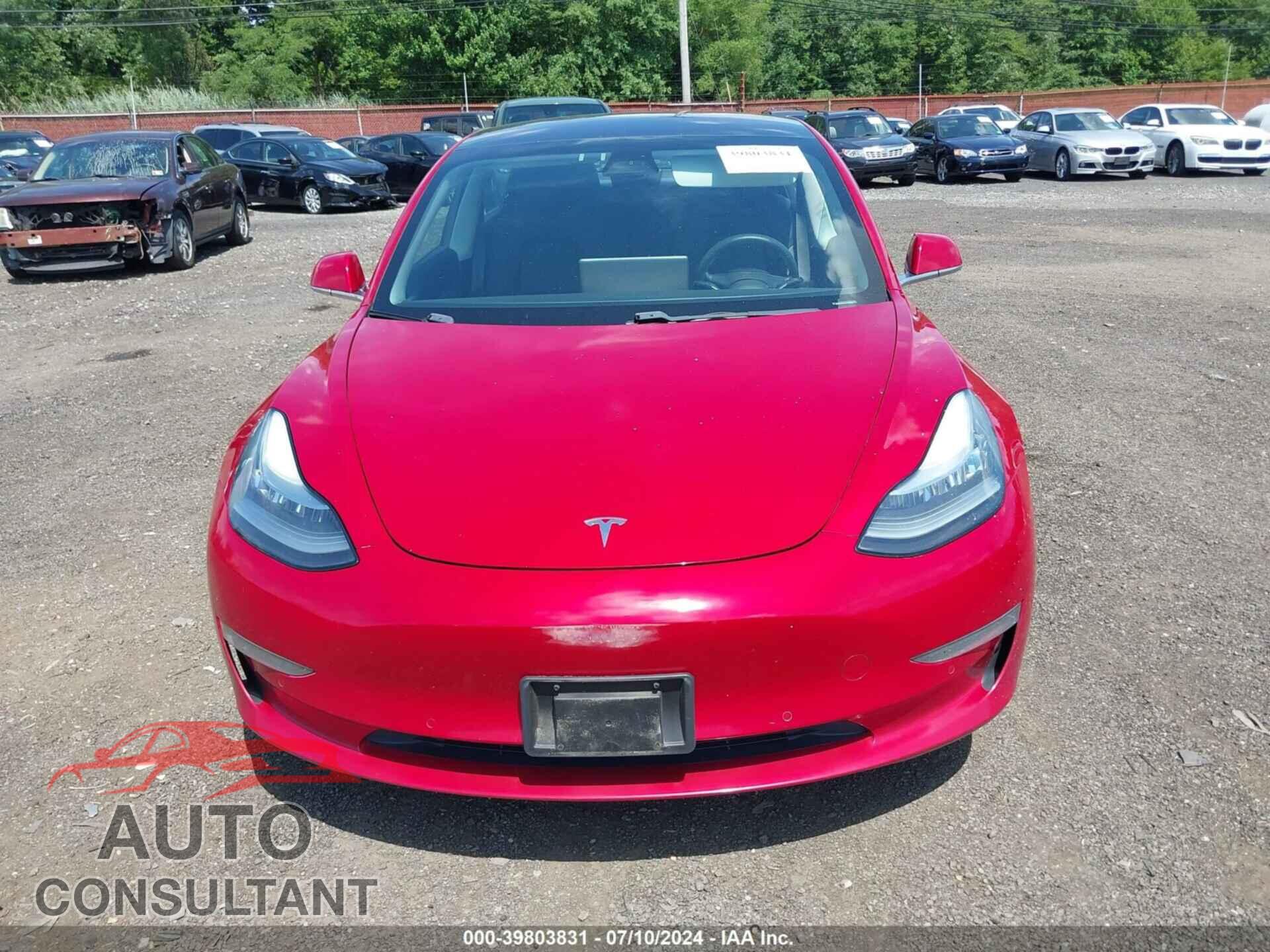 TESLA MODEL 3 2018 - 5YJ3E1EA2JF032134
