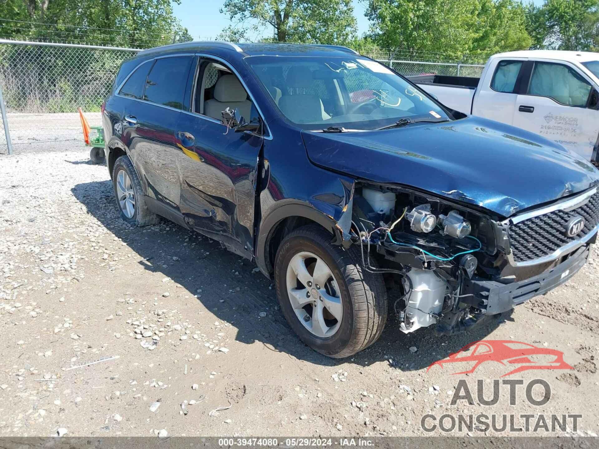 KIA SORENTO 2018 - 5XYPGDA36JG429455