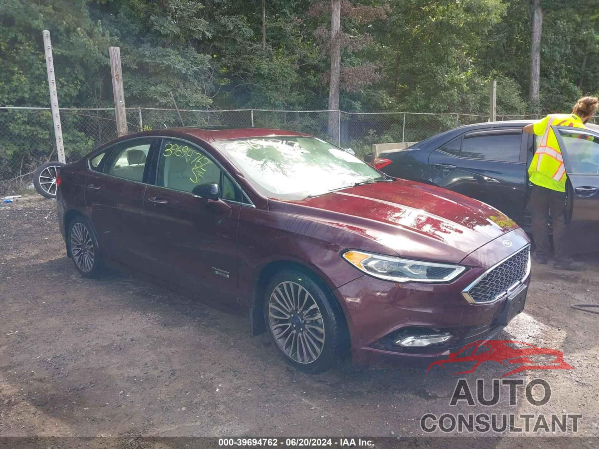 FORD FUSION ENERGI 2017 - 3FA6P0SU0HR198859