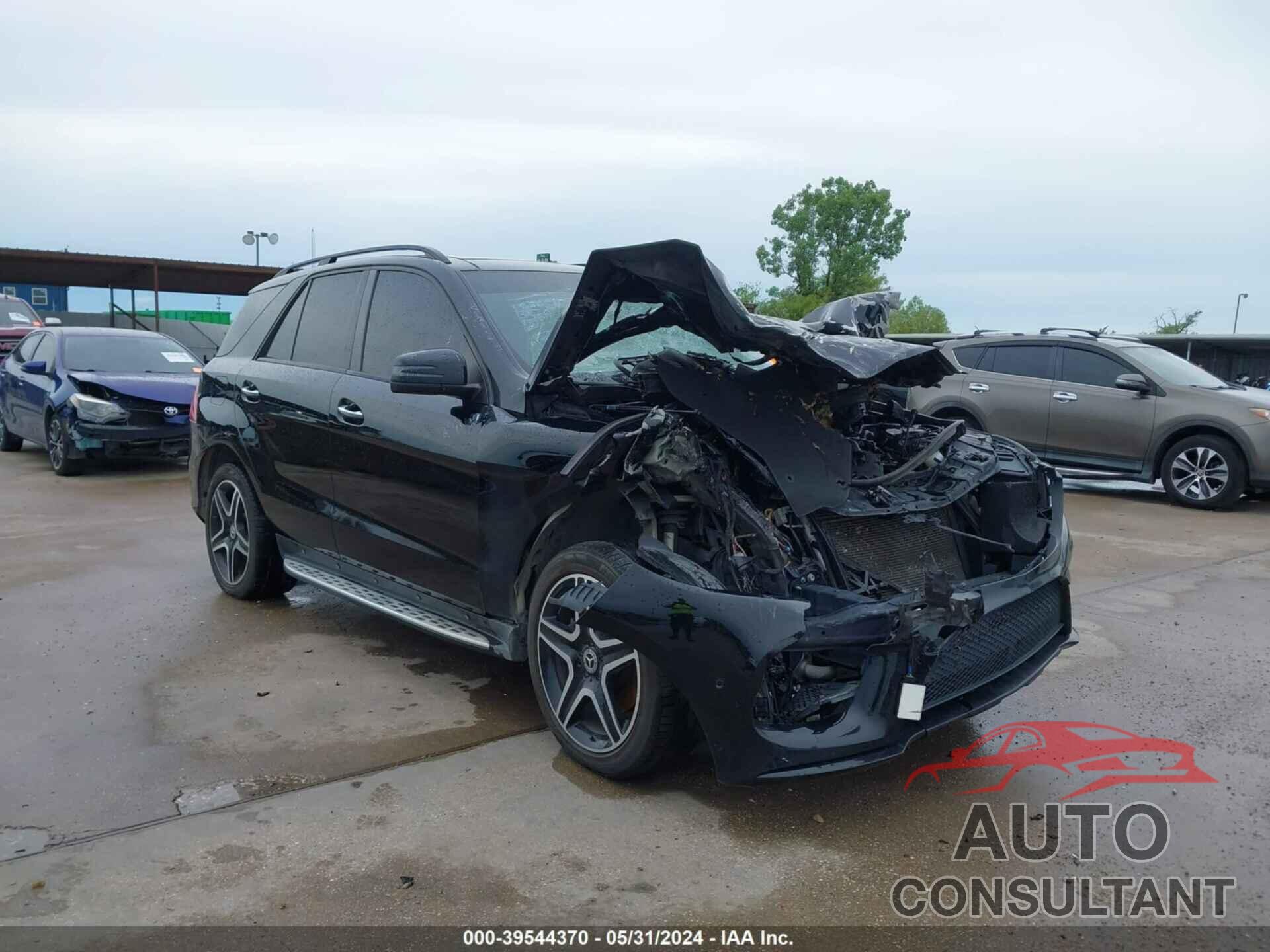 MERCEDES-BENZ GLE 350 2018 - 4JGDA5HB9JB098870