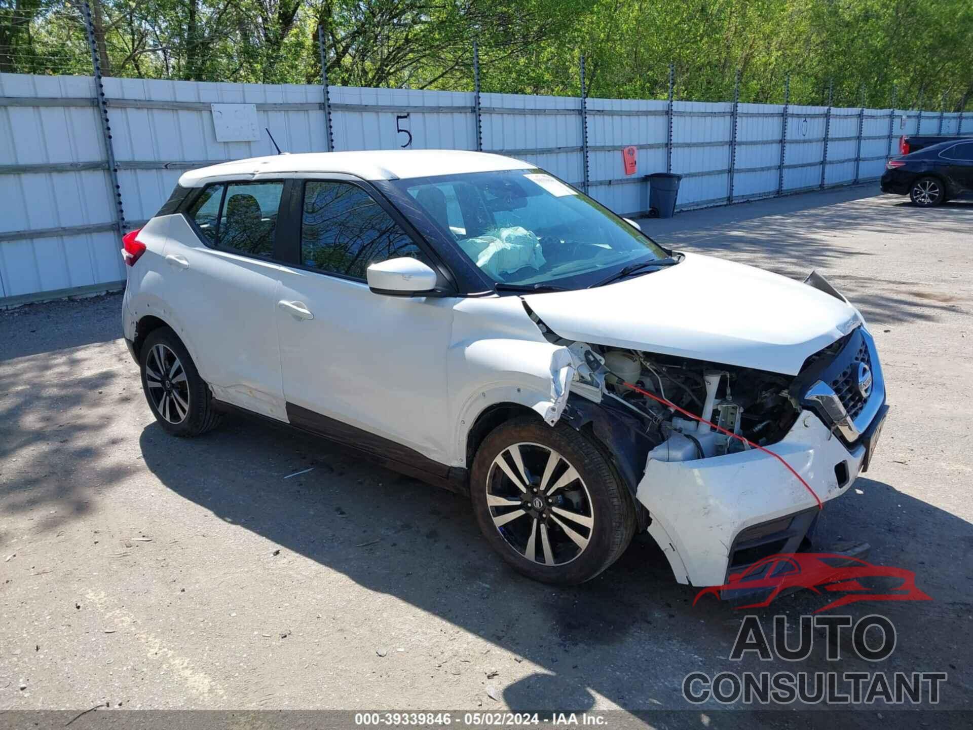 NISSAN KICKS 2020 - 3N1CP5CV5LL477854