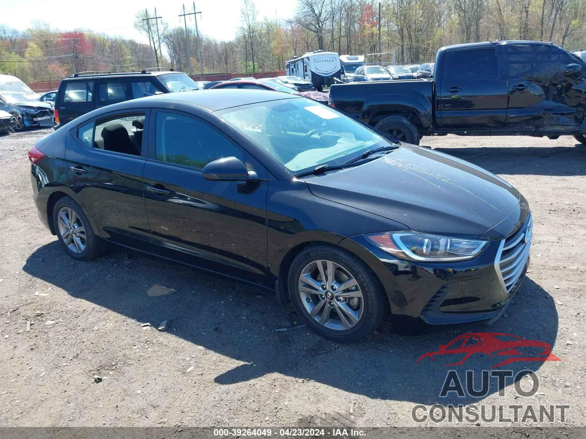 HYUNDAI ELANTRA 2018 - KMHD84LF1JU503026