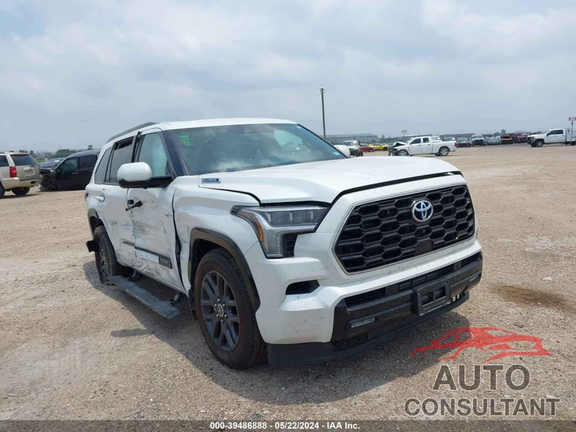 TOYOTA SEQUOIA 2023 - 7SVAAABA2PX017421