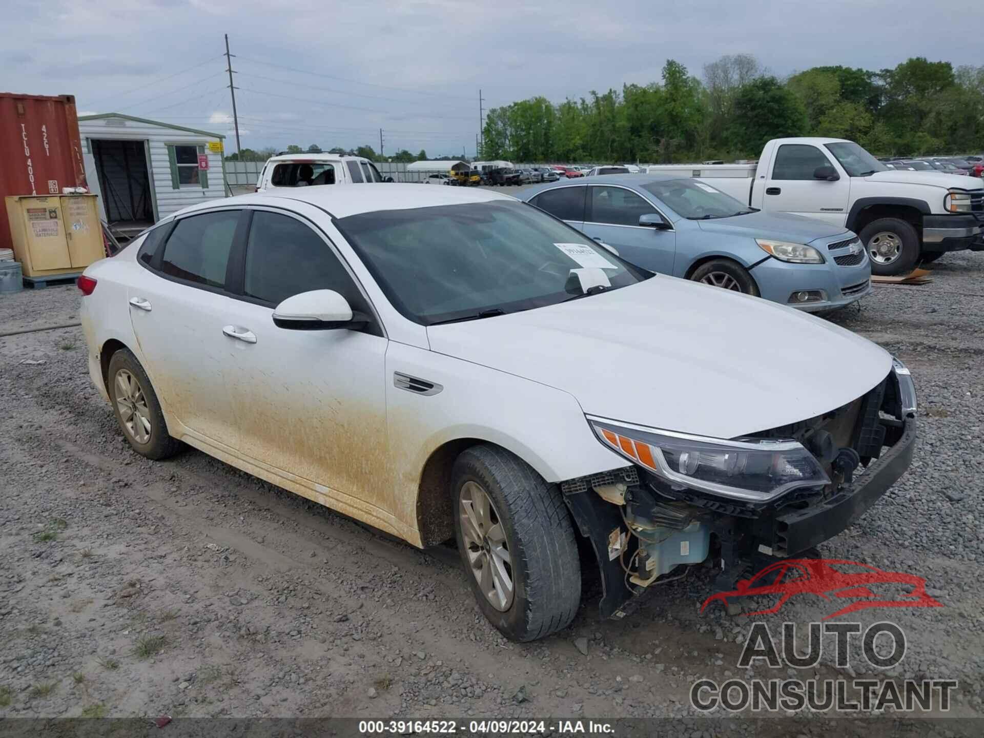 KIA OPTIMA 2018 - 5XXGT4L37JG181357