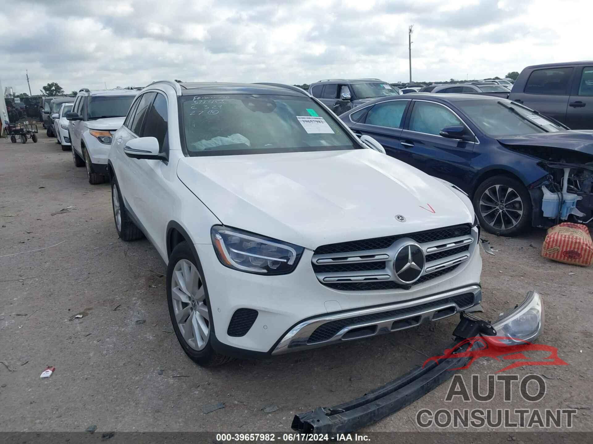MERCEDES-BENZ GLC 300 2021 - W1N0G8DB0MV268926