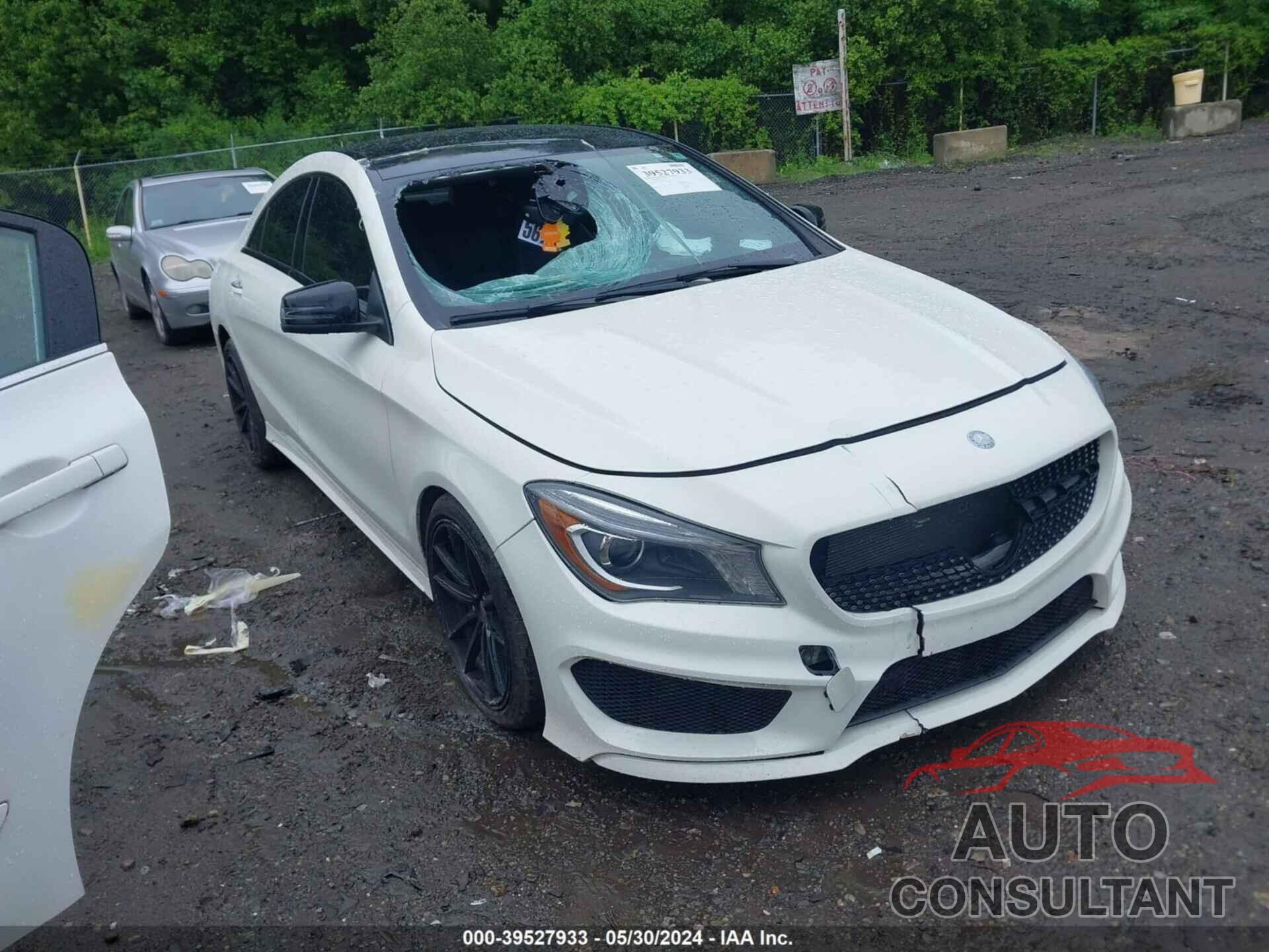 MERCEDES-BENZ CLA 250 2016 - WDDSJ4GB9GN330260