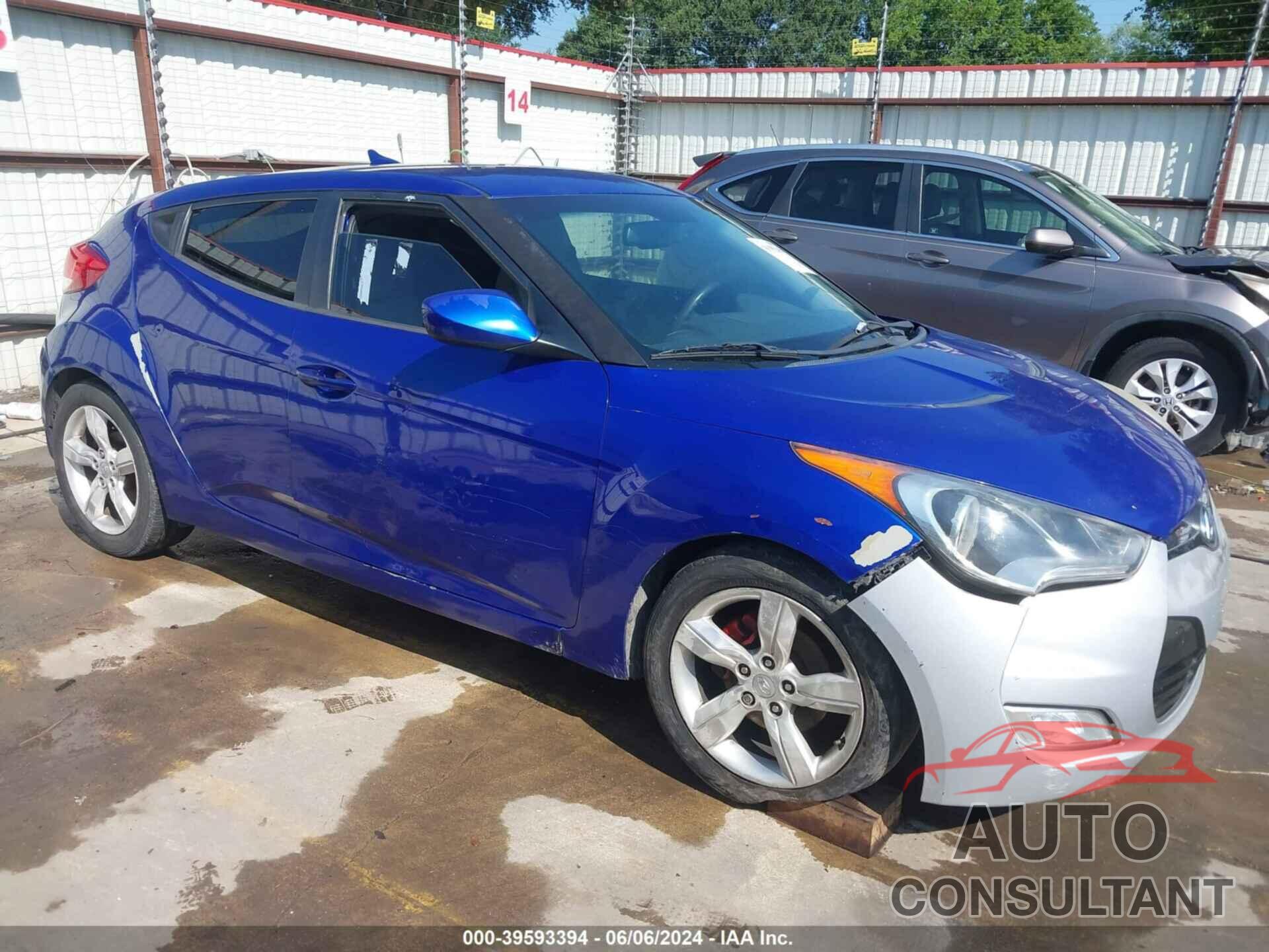 HYUNDAI VELOSTER 2012 - KMHTC6AD2CU043644