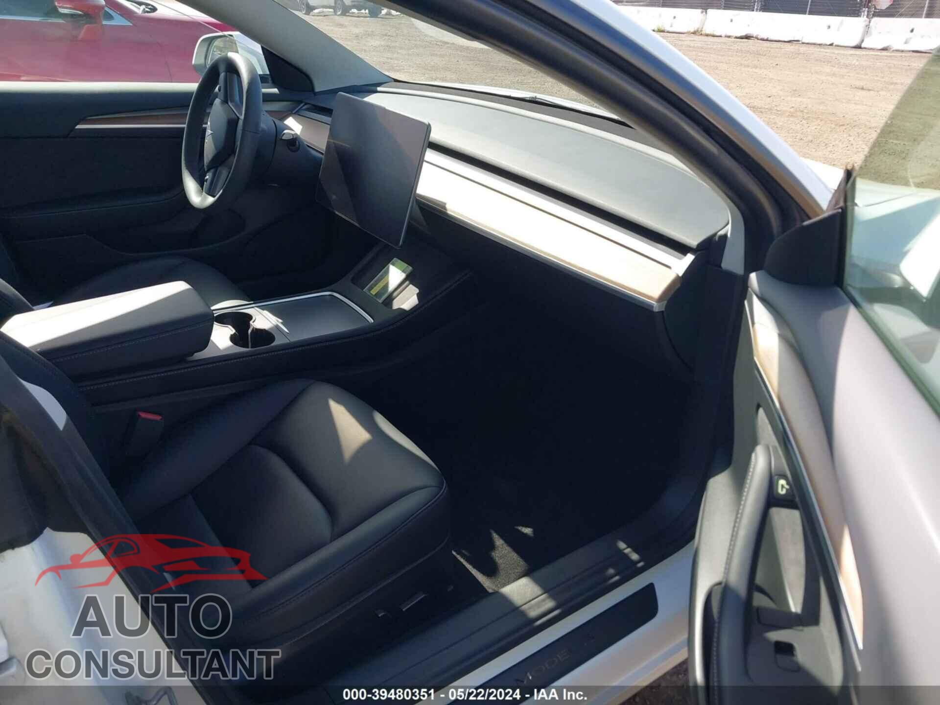 TESLA MODEL 3 2023 - 5YJ3E1EA7PF453162