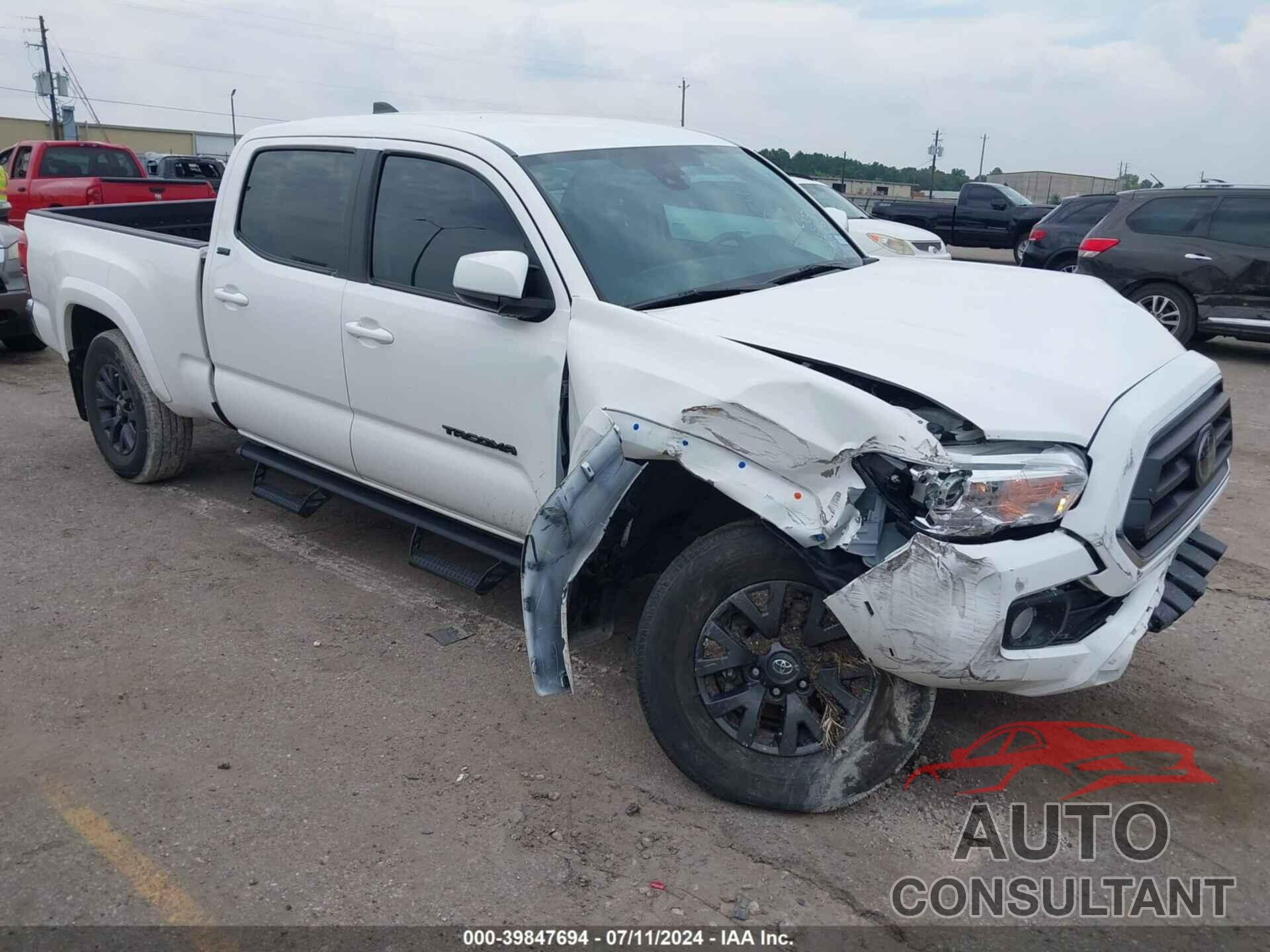 TOYOTA TACOMA 2022 - 3TMBZ5DN3NM032818