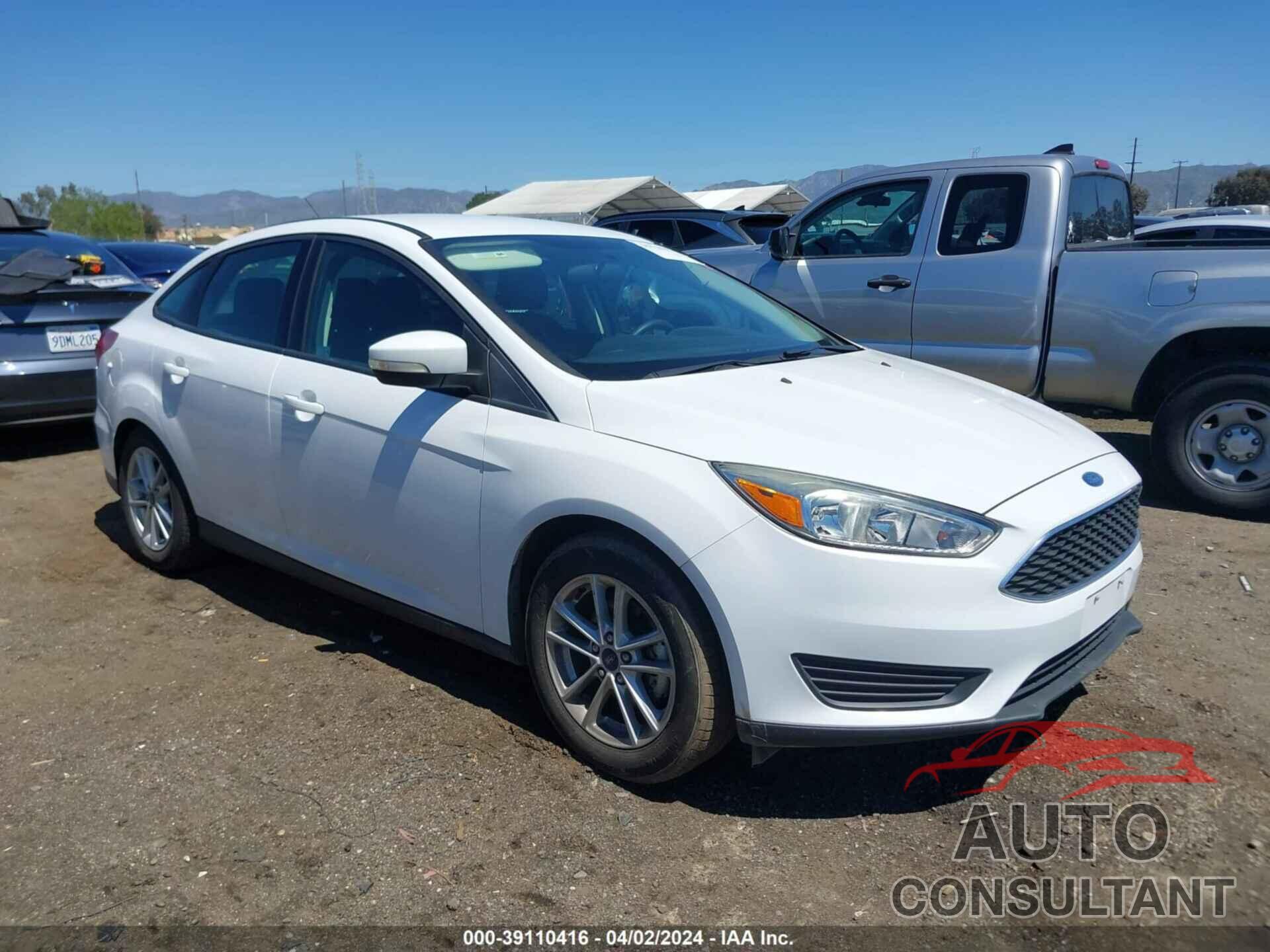 FORD FOCUS 2017 - 1FADP3F23HL315804